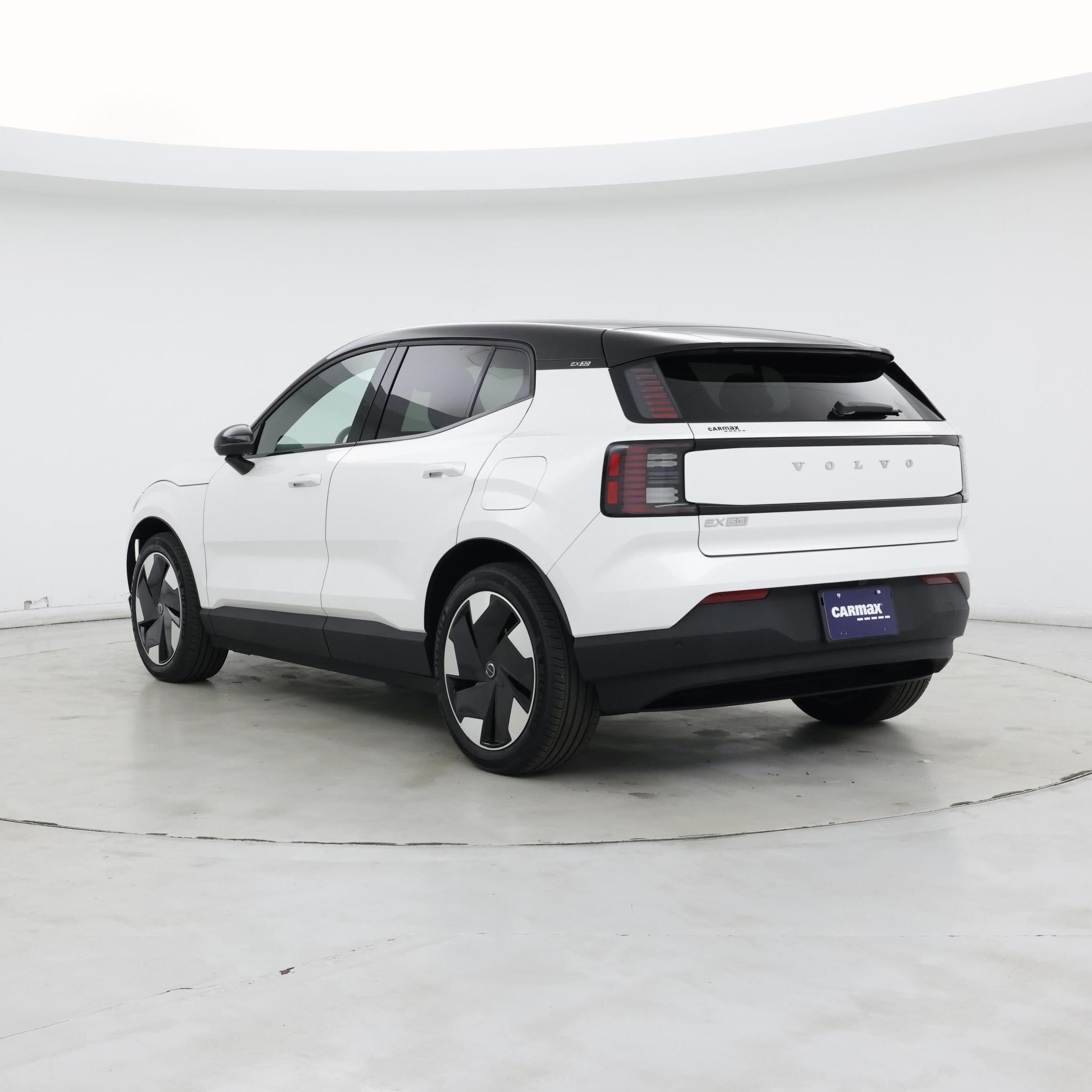 Thumbnail: 2025 Volvo EX30 - 2