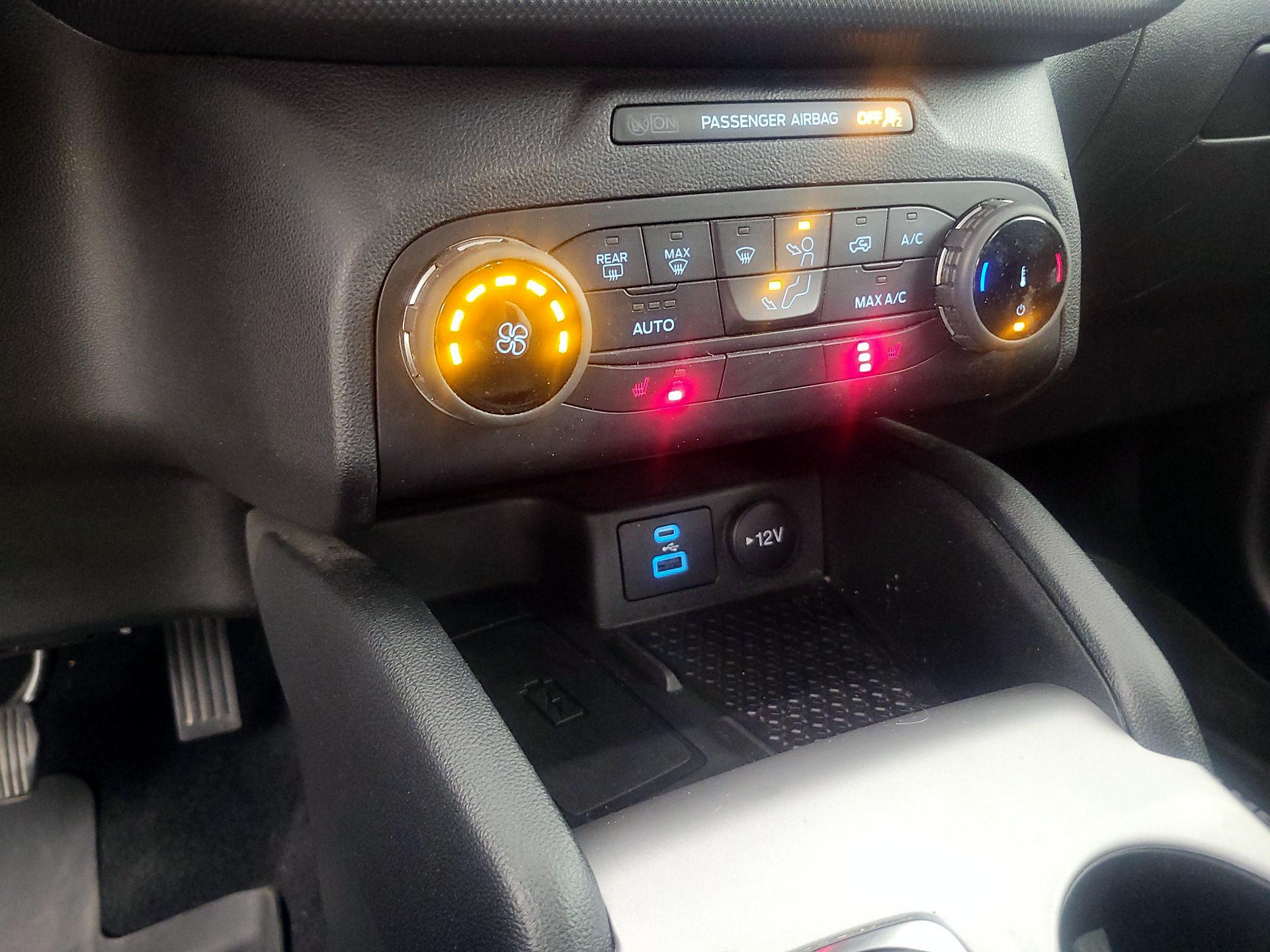 Thumbnail: 2022 Ford Bronco Sport - 16