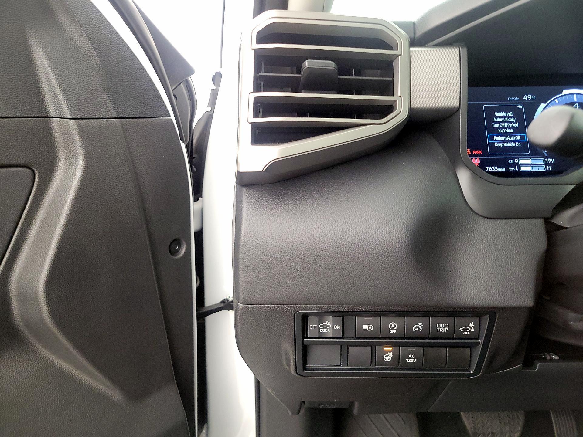 Thumbnail: 2024 Toyota Tundra - 13