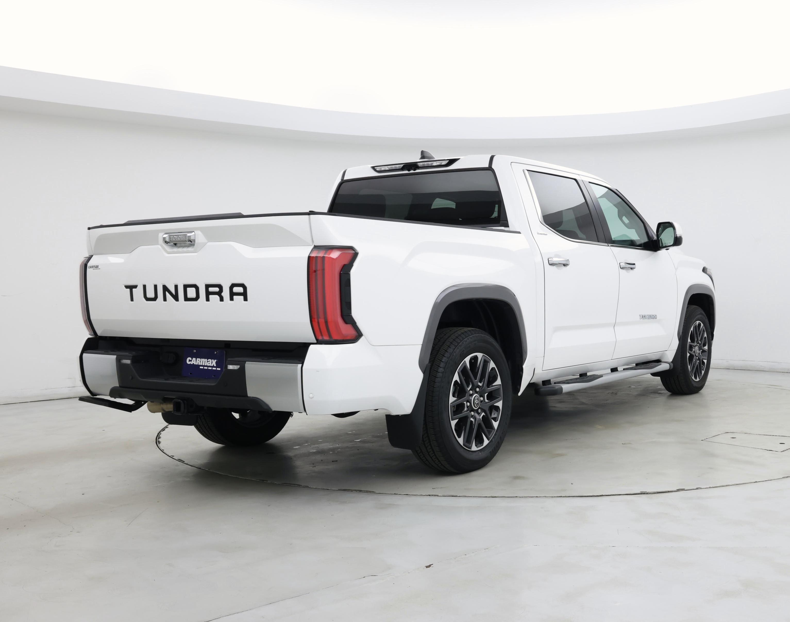 Thumbnail: 2024 Toyota Tundra - 8