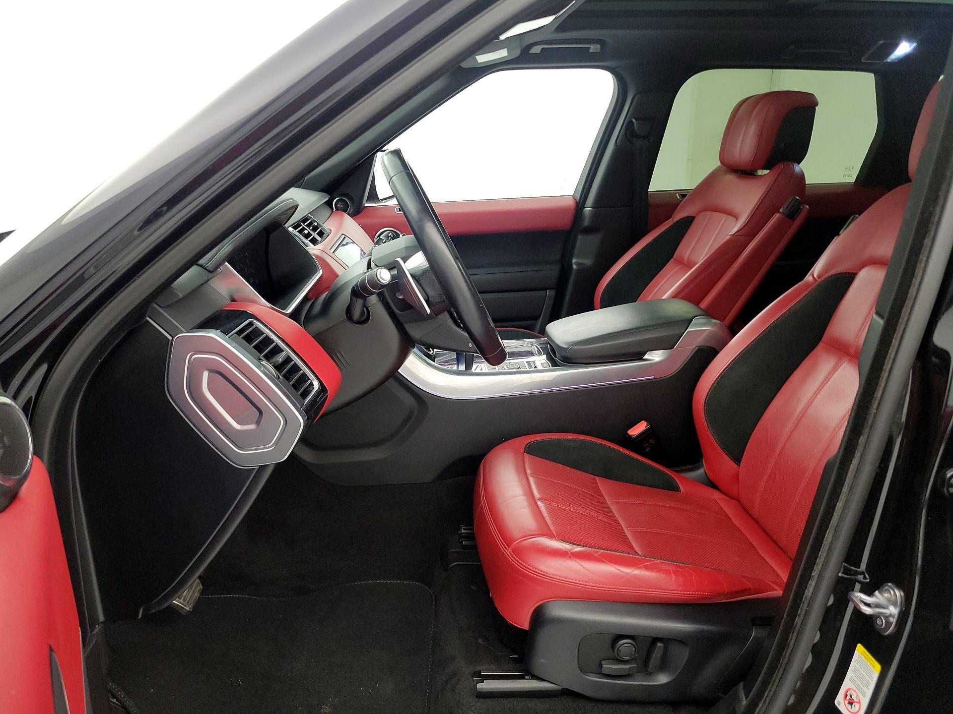 Thumbnail: 2020 Land Rover Range Rover Sport - 11