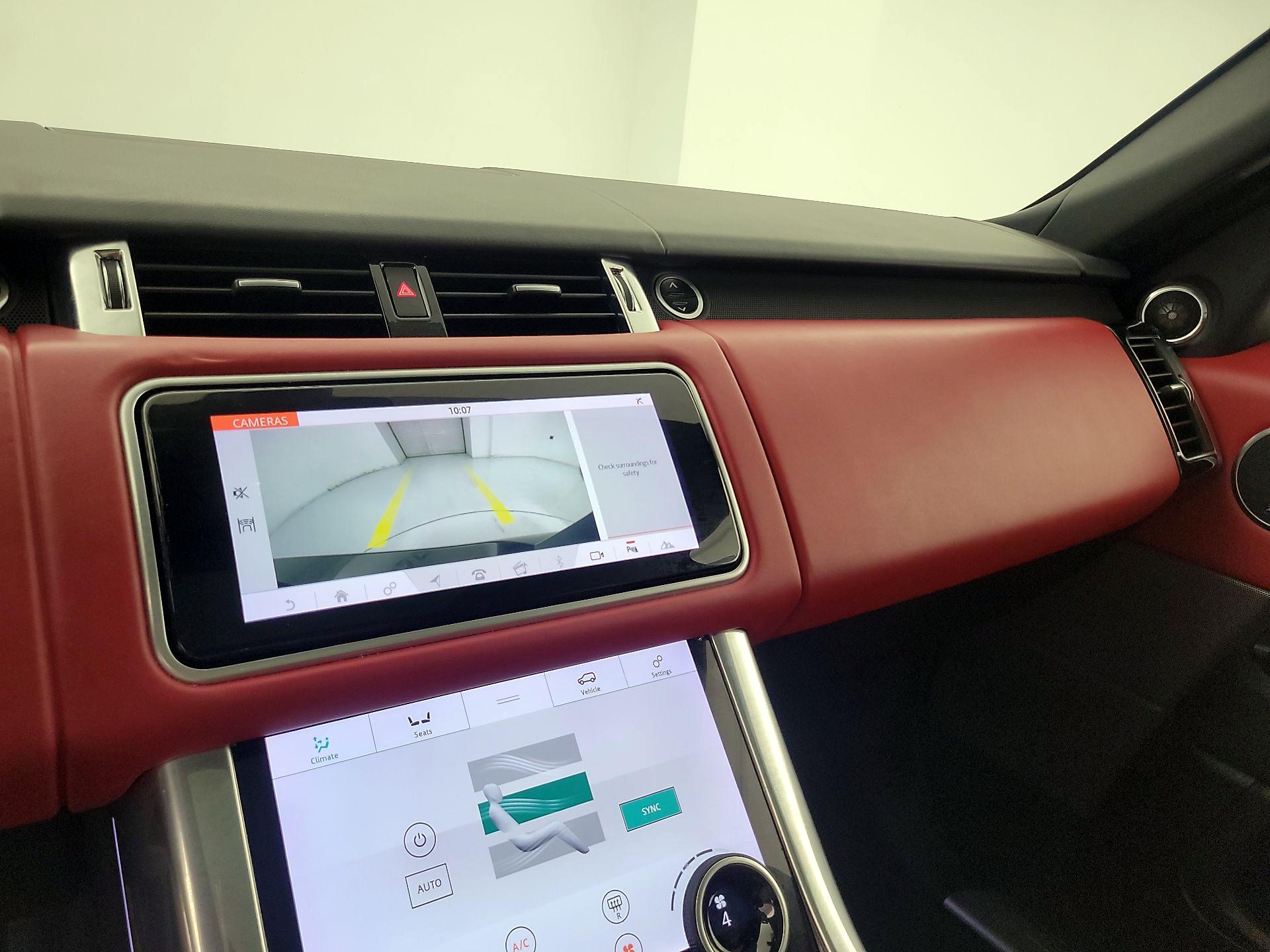 Thumbnail: 2020 Land Rover Range Rover Sport - 15