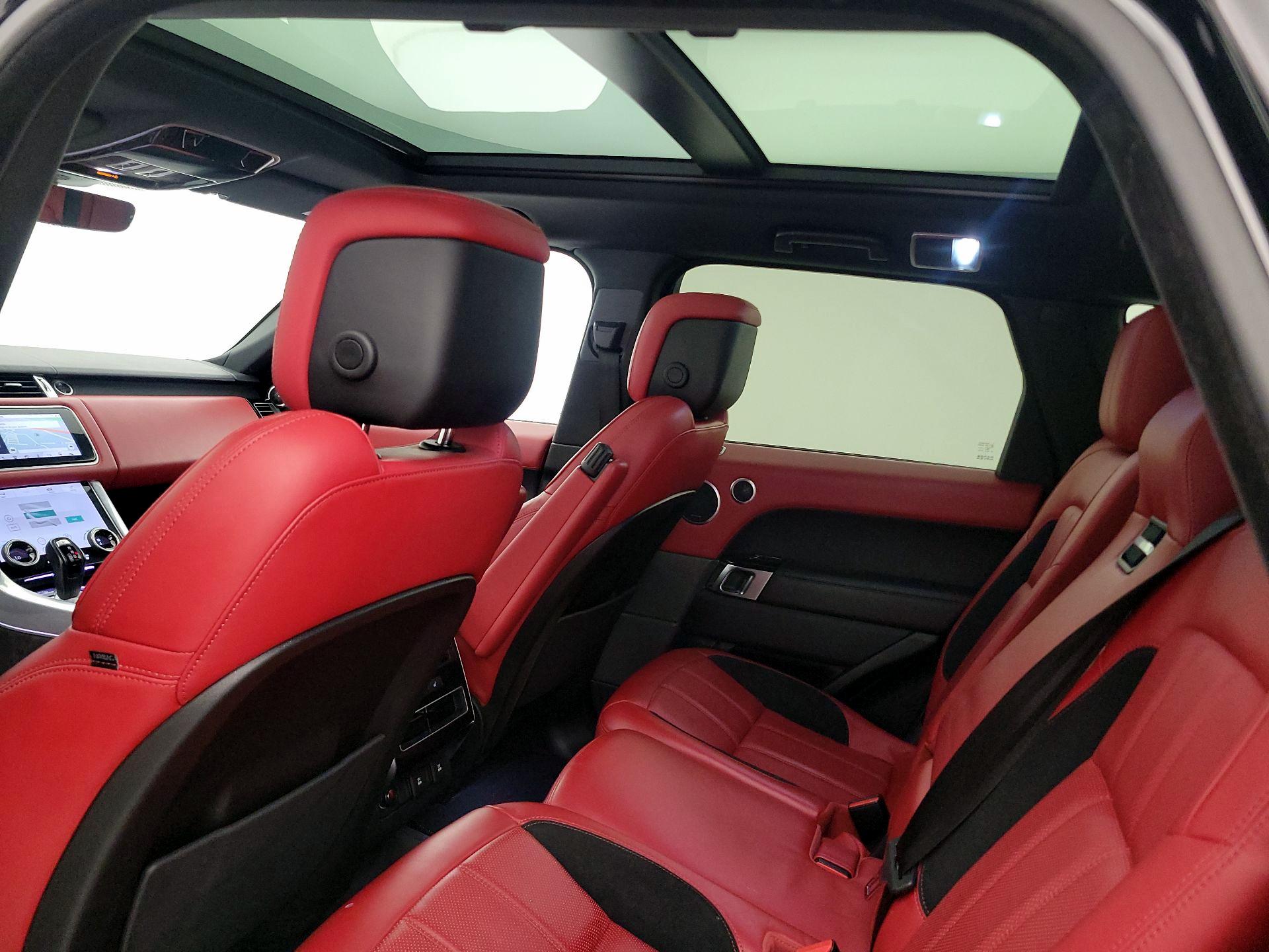 Thumbnail: 2020 Land Rover Range Rover Sport - 20