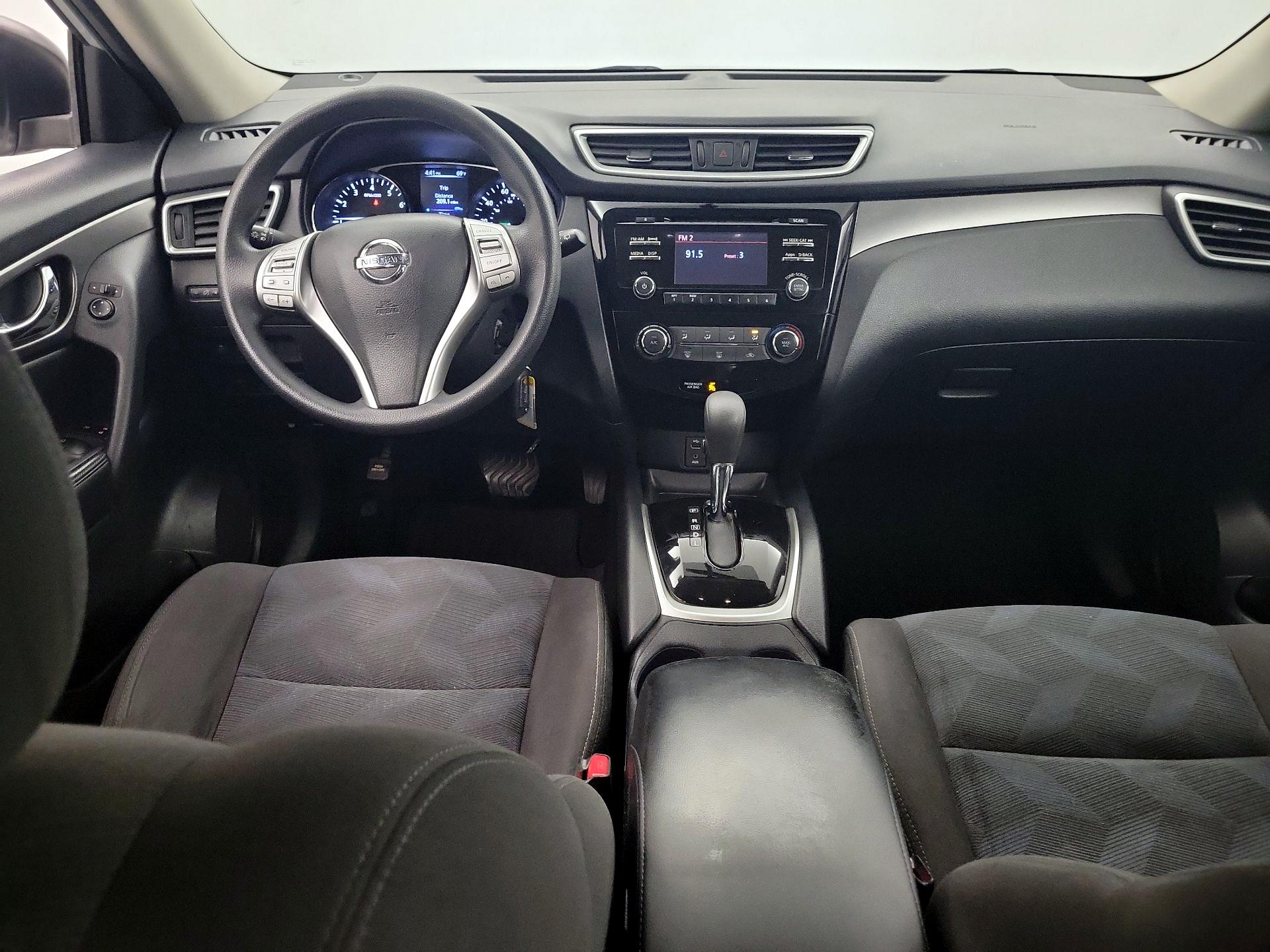 Thumbnail: 2016 Nissan Rogue - 8