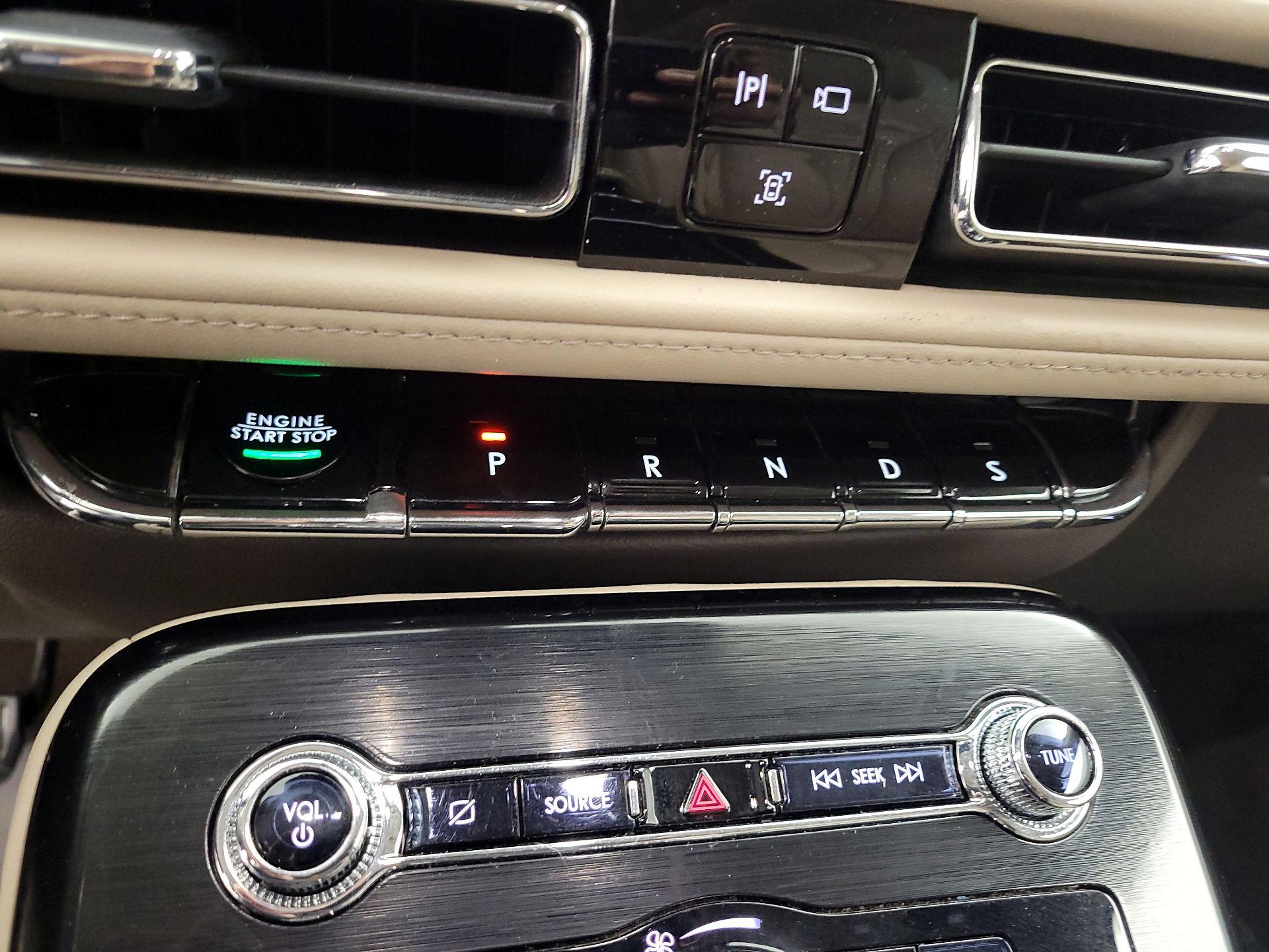 Thumbnail: 2022 Lincoln Nautilus - 17