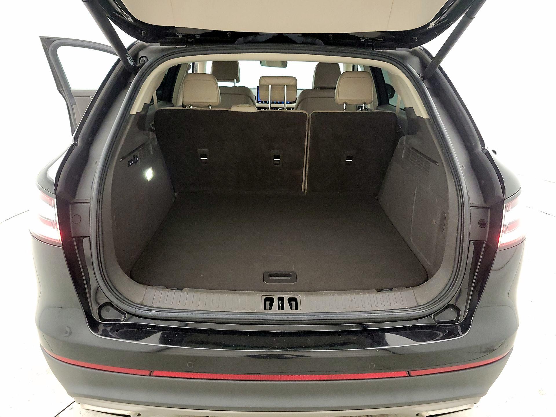 Thumbnail: 2022 Lincoln Nautilus - 20