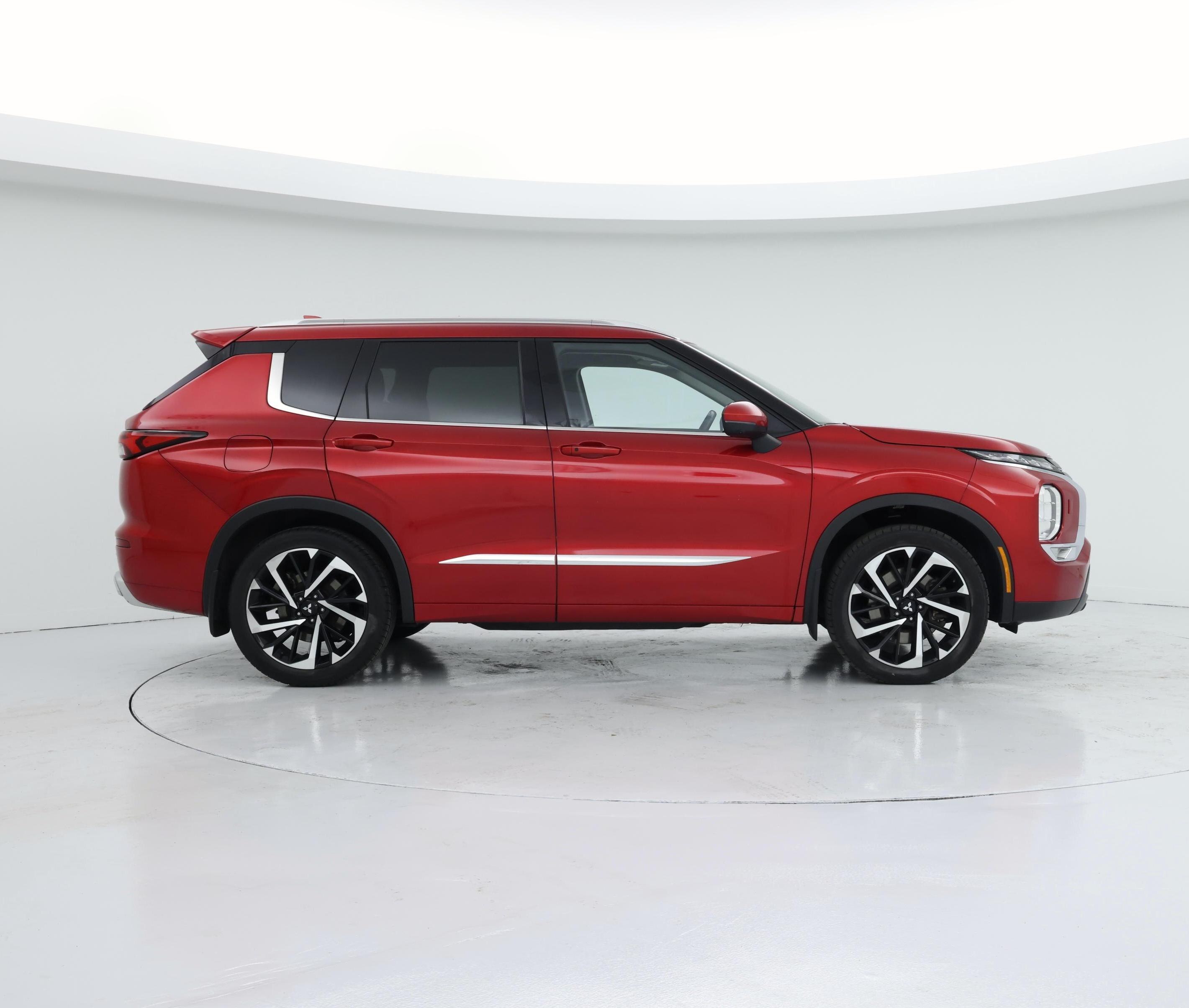 Thumbnail: 2022 Mitsubishi Outlander - 7