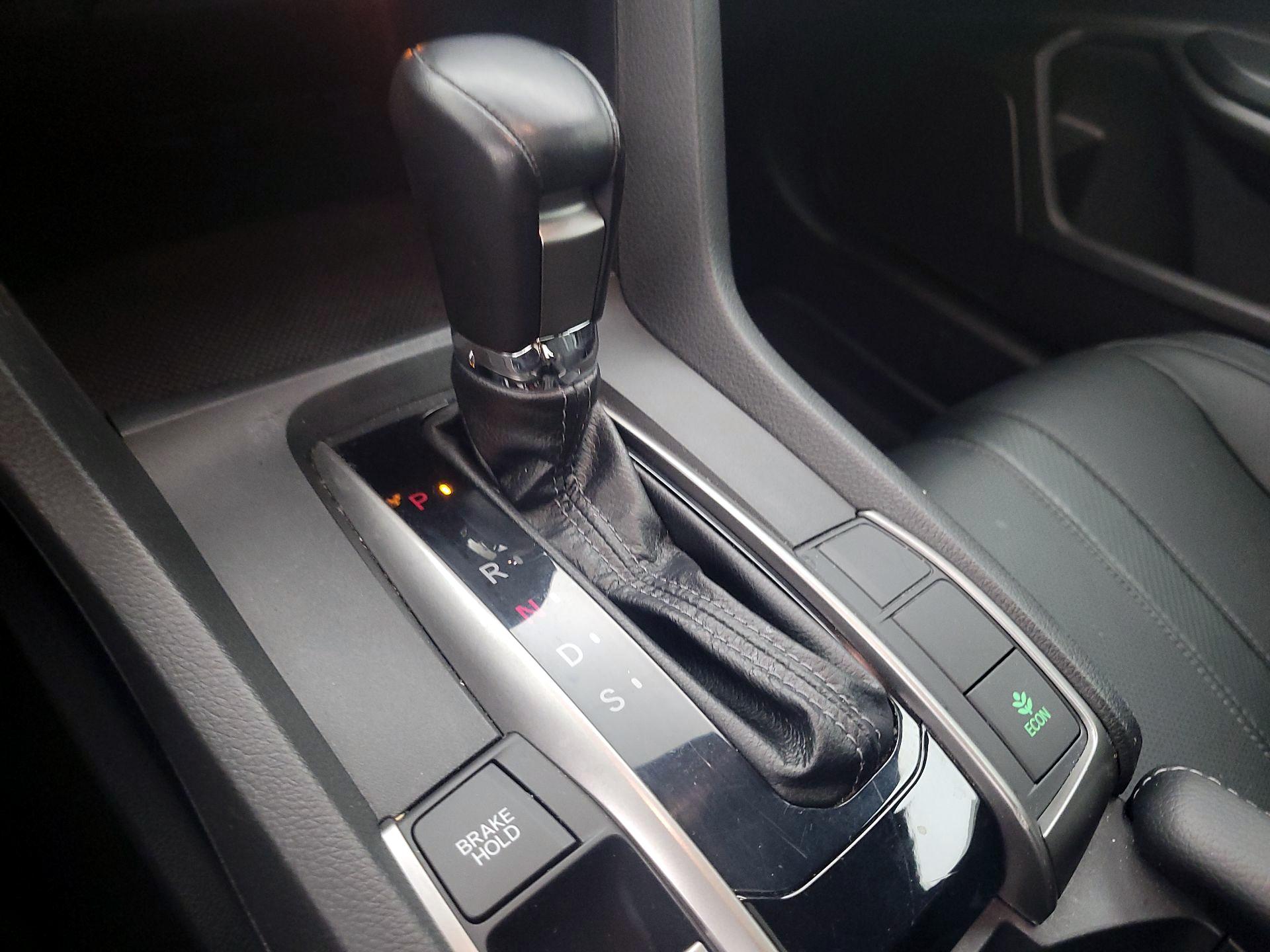 Thumbnail: 2019 Honda Civic - 17