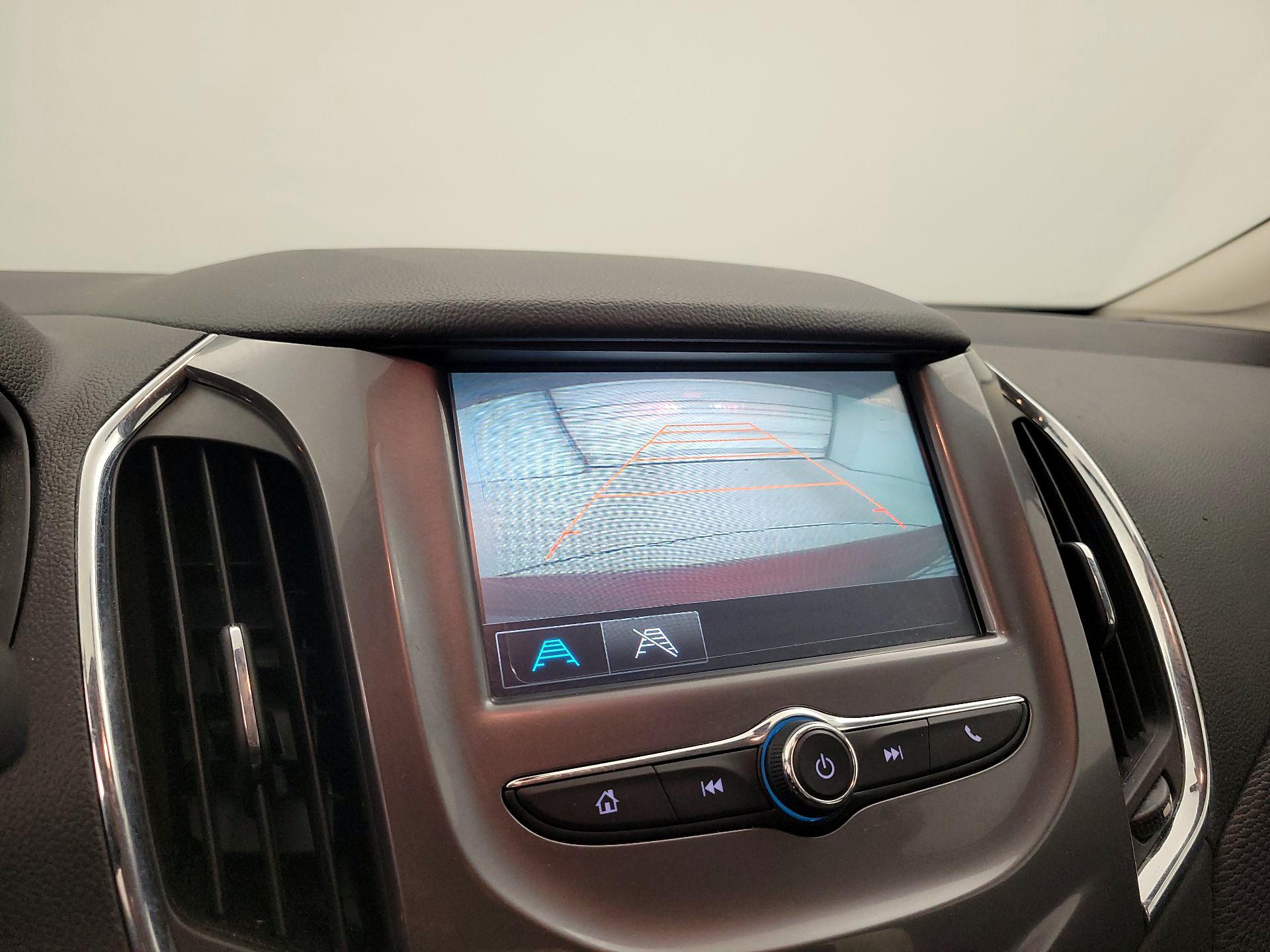 Thumbnail: 2017 Chevrolet Cruze - 14