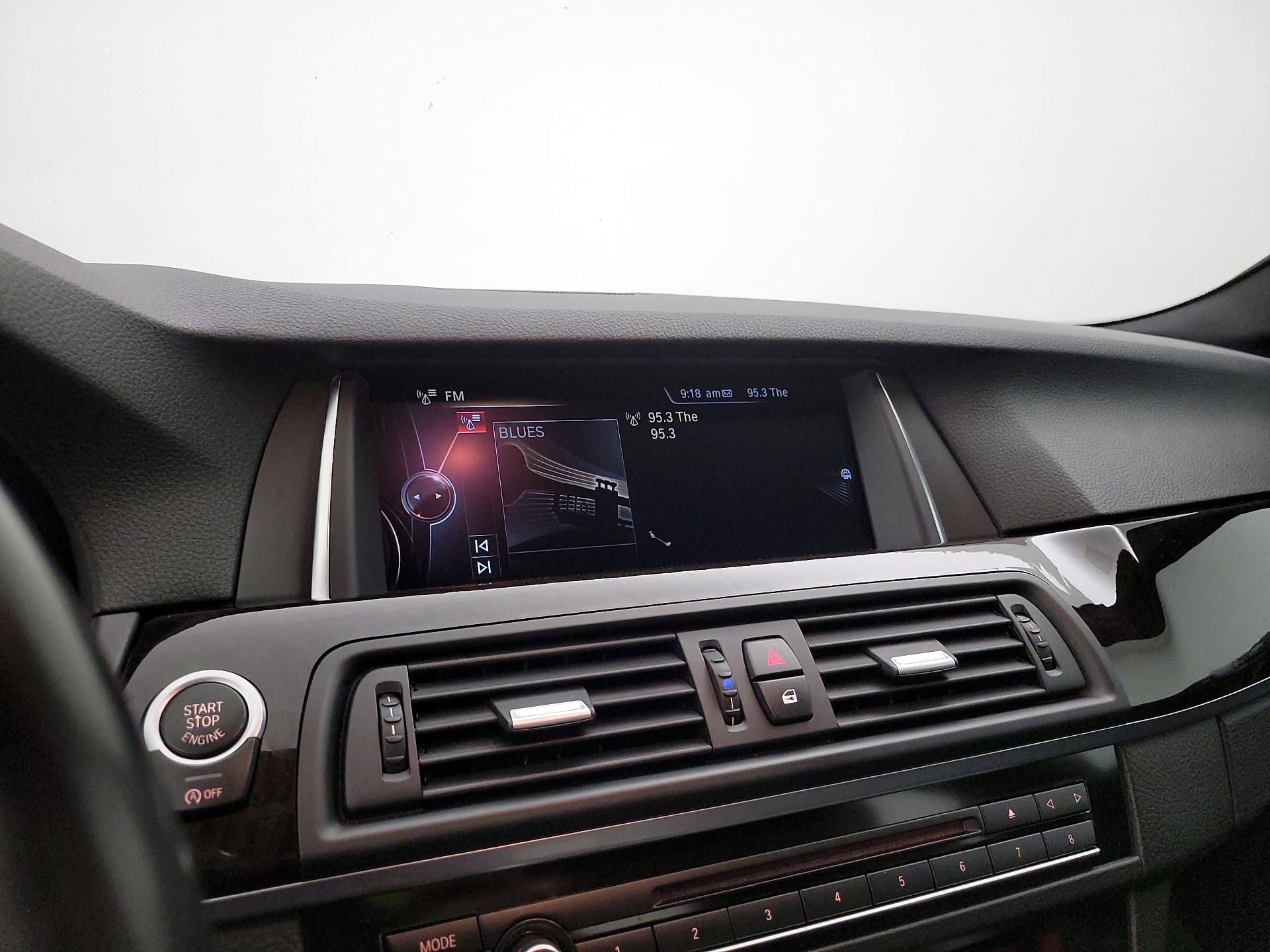 Thumbnail: 2016 BMW 5 Series - 15