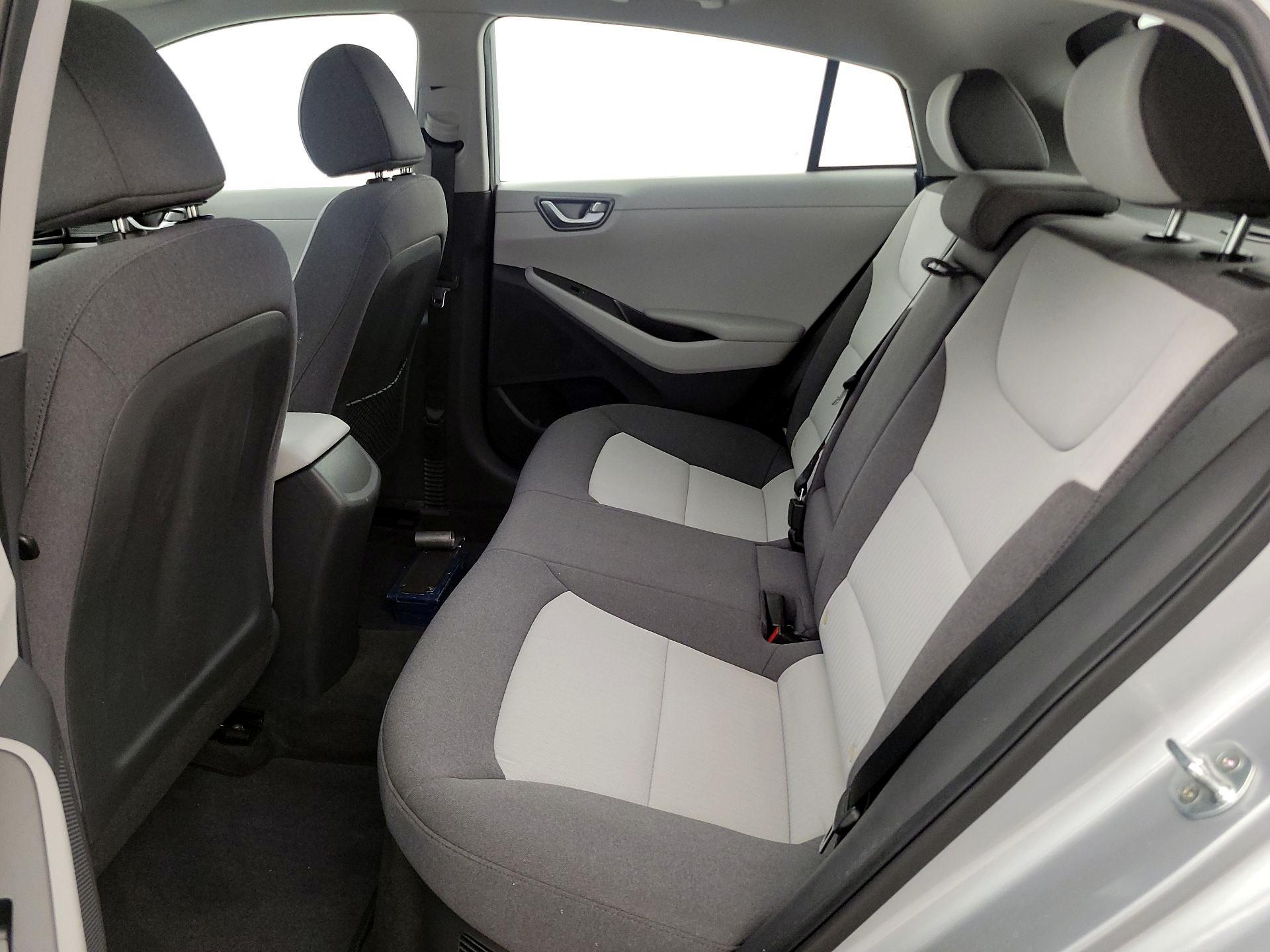 Thumbnail: 2020 Hyundai Ioniq - 20