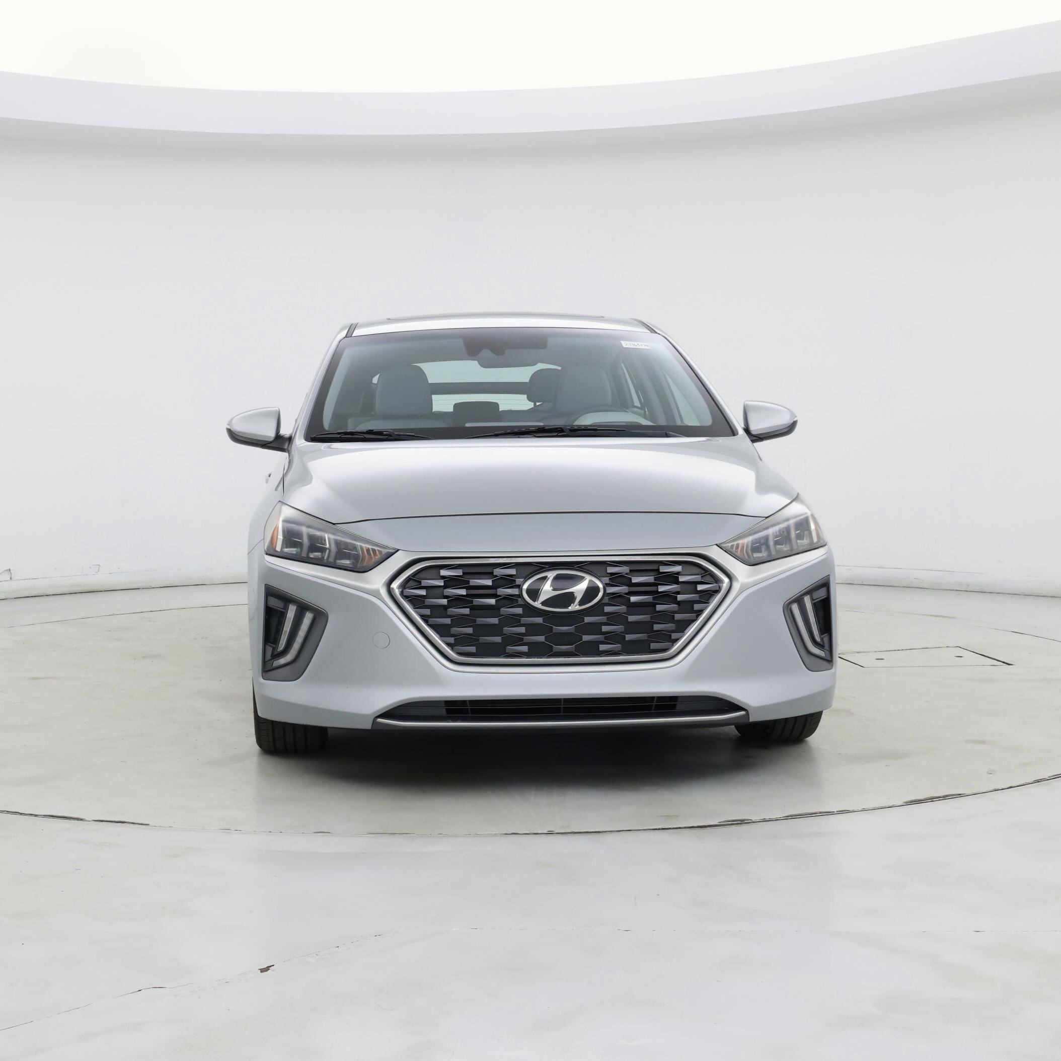 Thumbnail: 2020 Hyundai Ioniq - 5