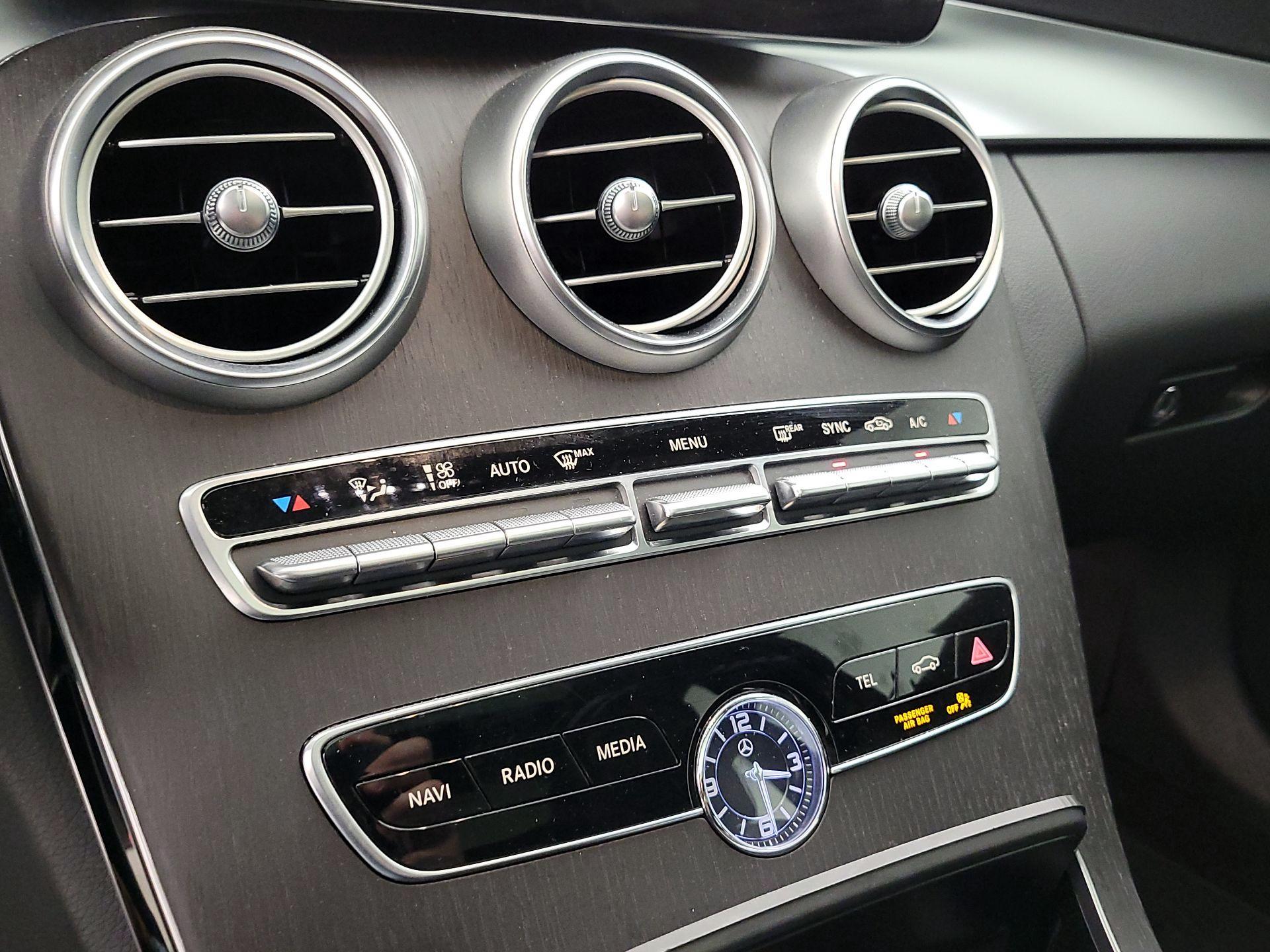 Thumbnail: 2021 Mercedes-Benz C-Class - 16