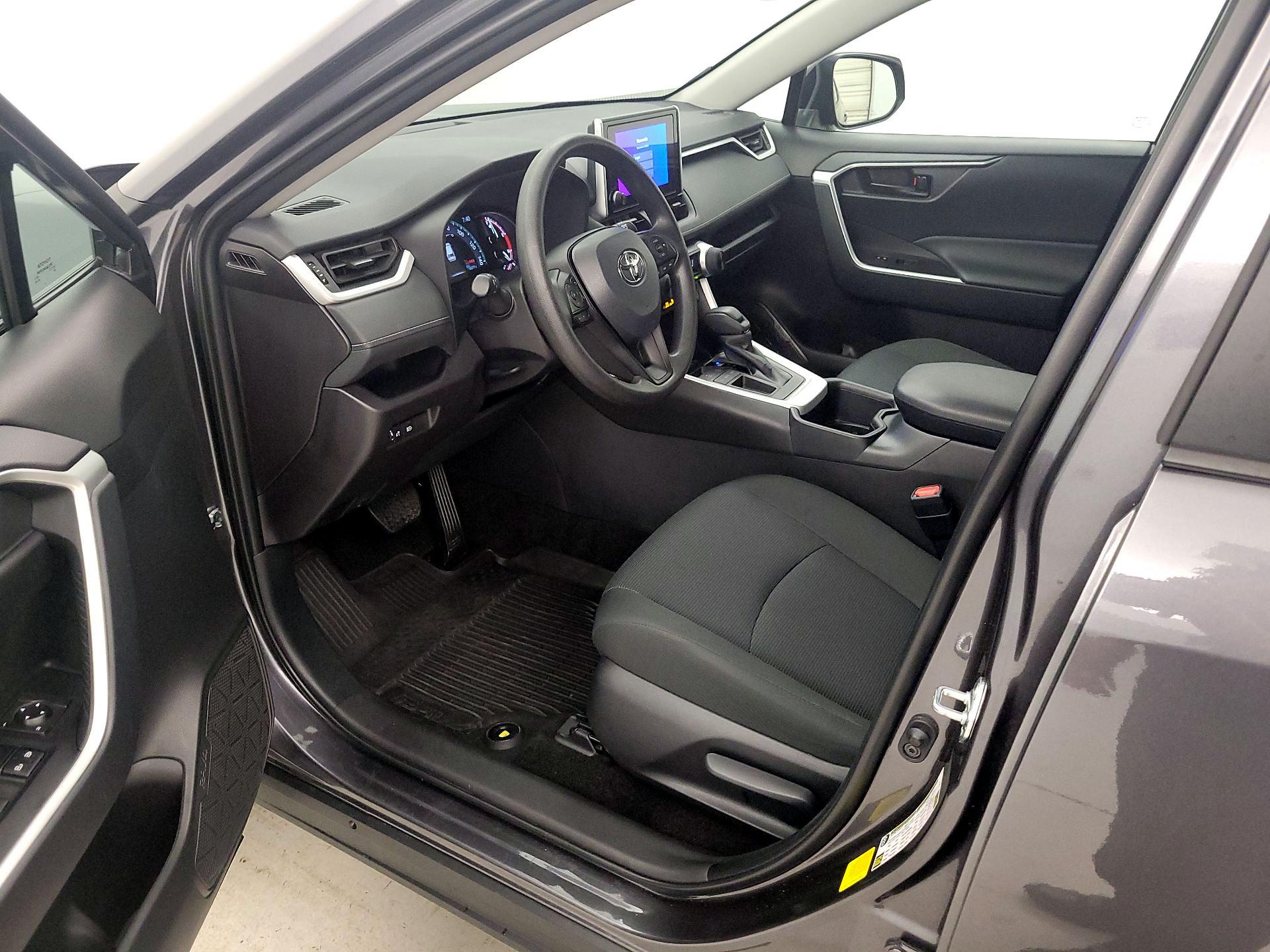 Thumbnail: 2025 Toyota RAV4 - 11