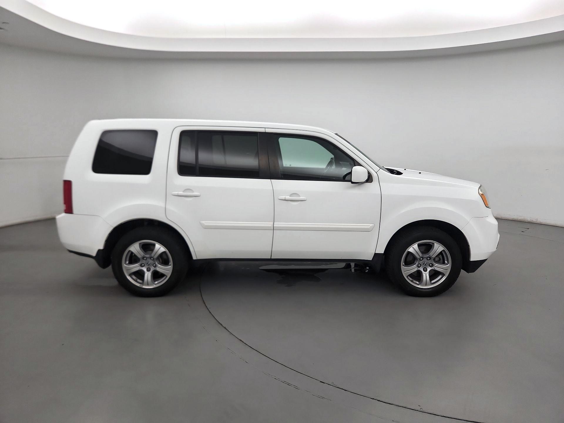 Thumbnail: 2015 Honda Pilot - 4