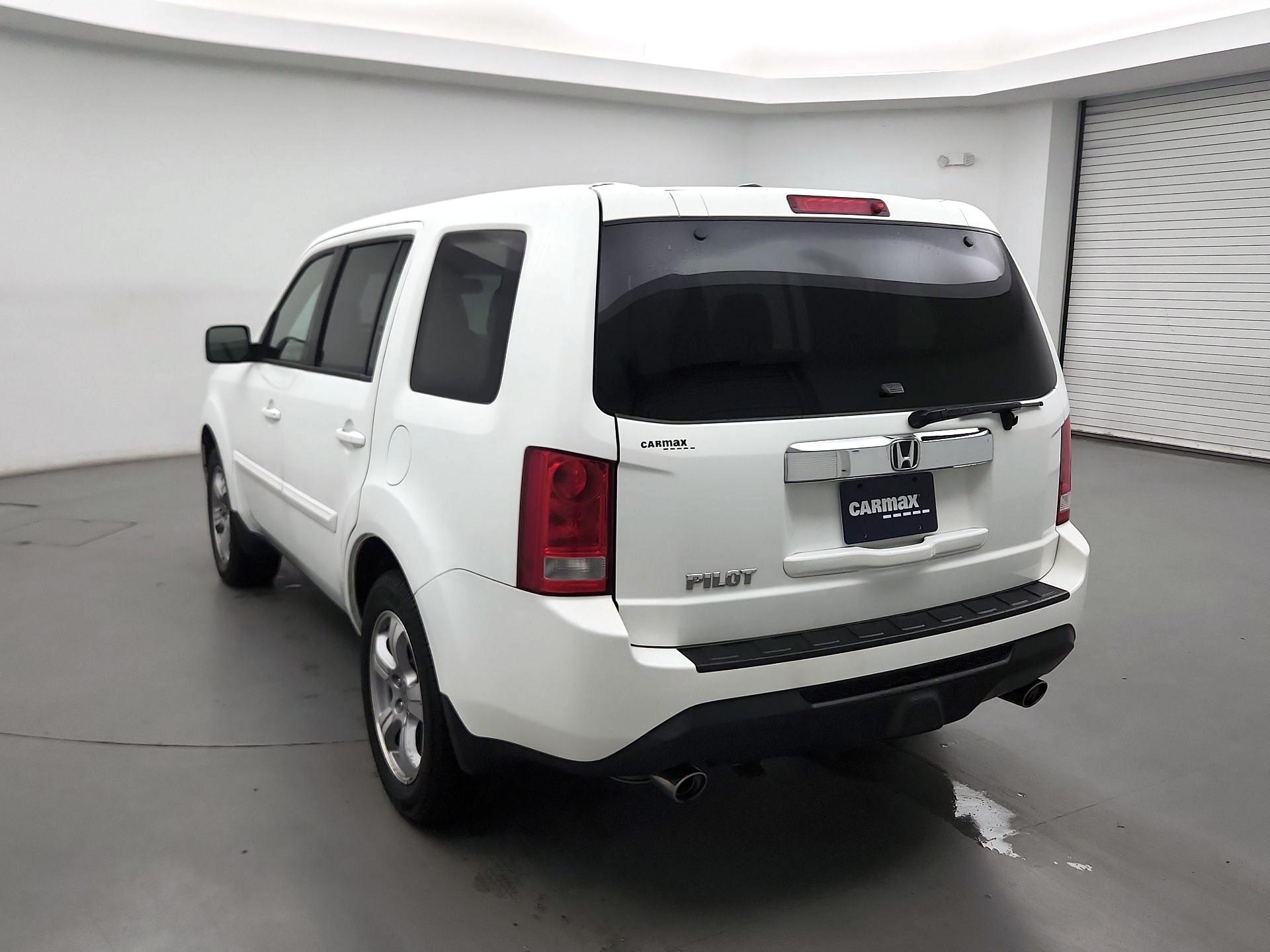 Thumbnail: 2015 Honda Pilot - 7