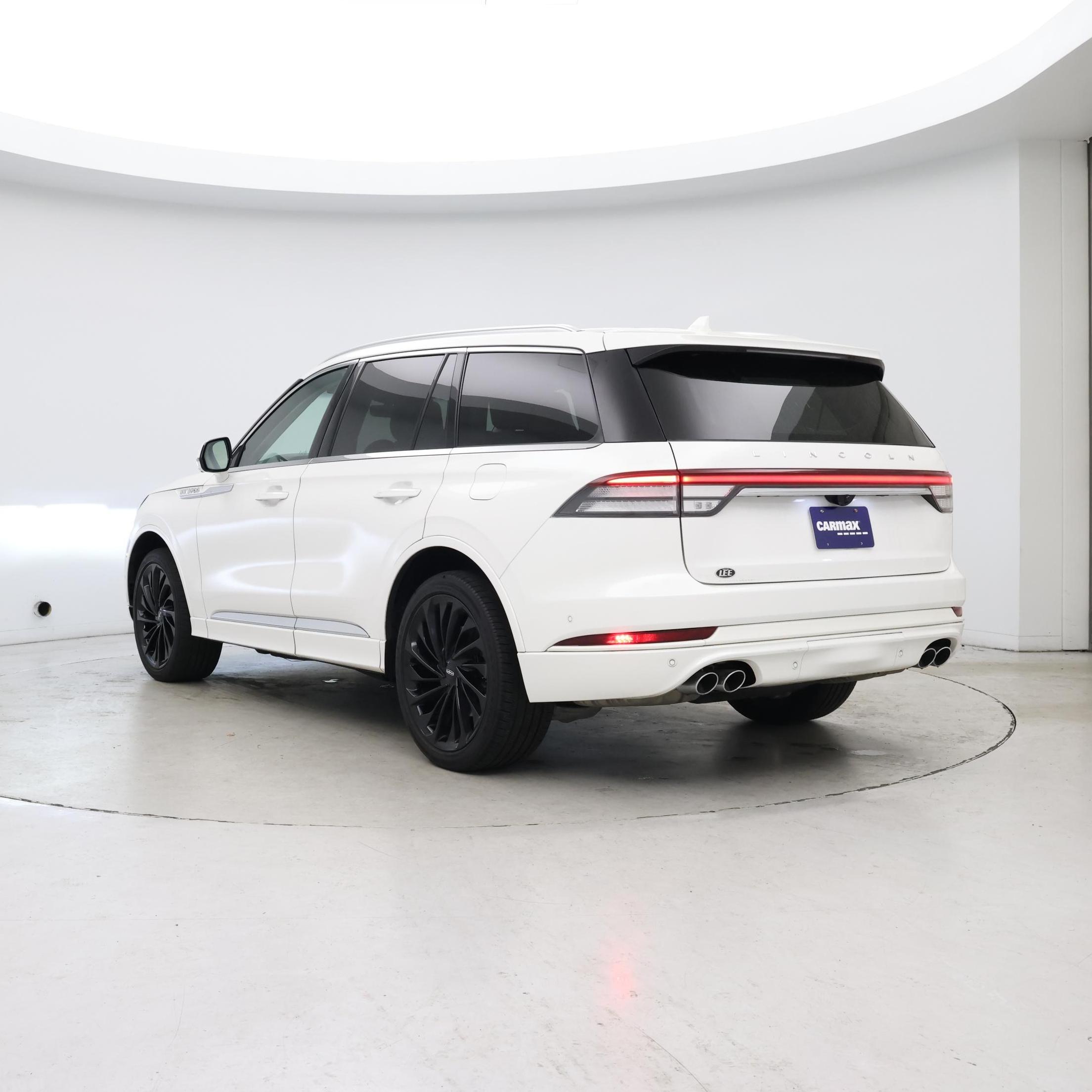 Thumbnail: 2021 Lincoln Aviator - 2