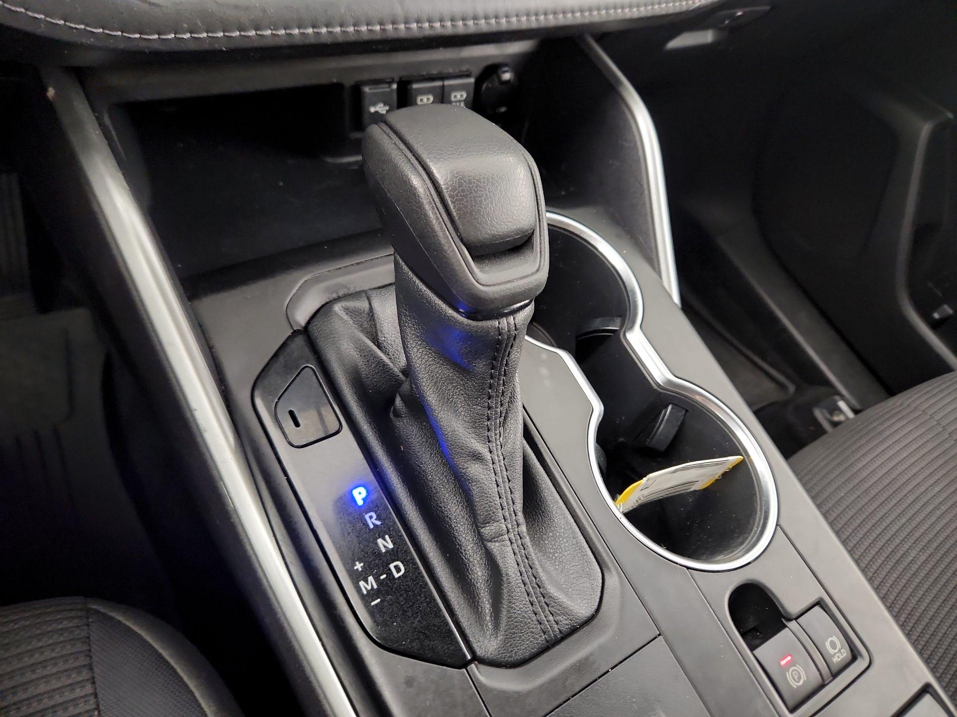 Thumbnail: 2021 Toyota Highlander - 15