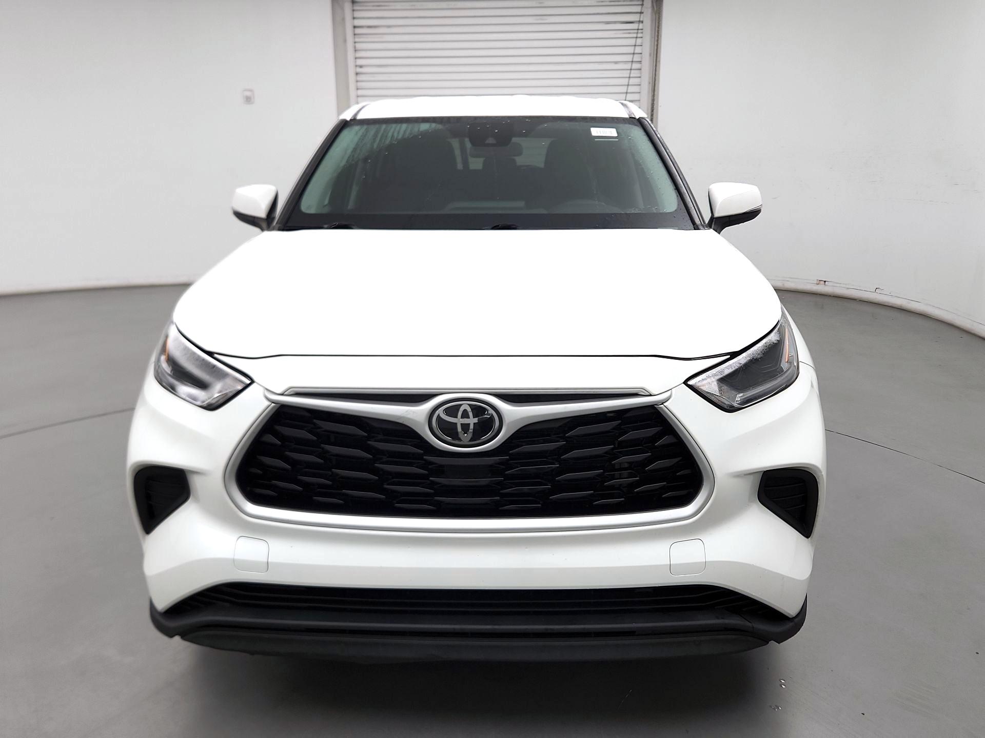 Thumbnail: 2021 Toyota Highlander - 2