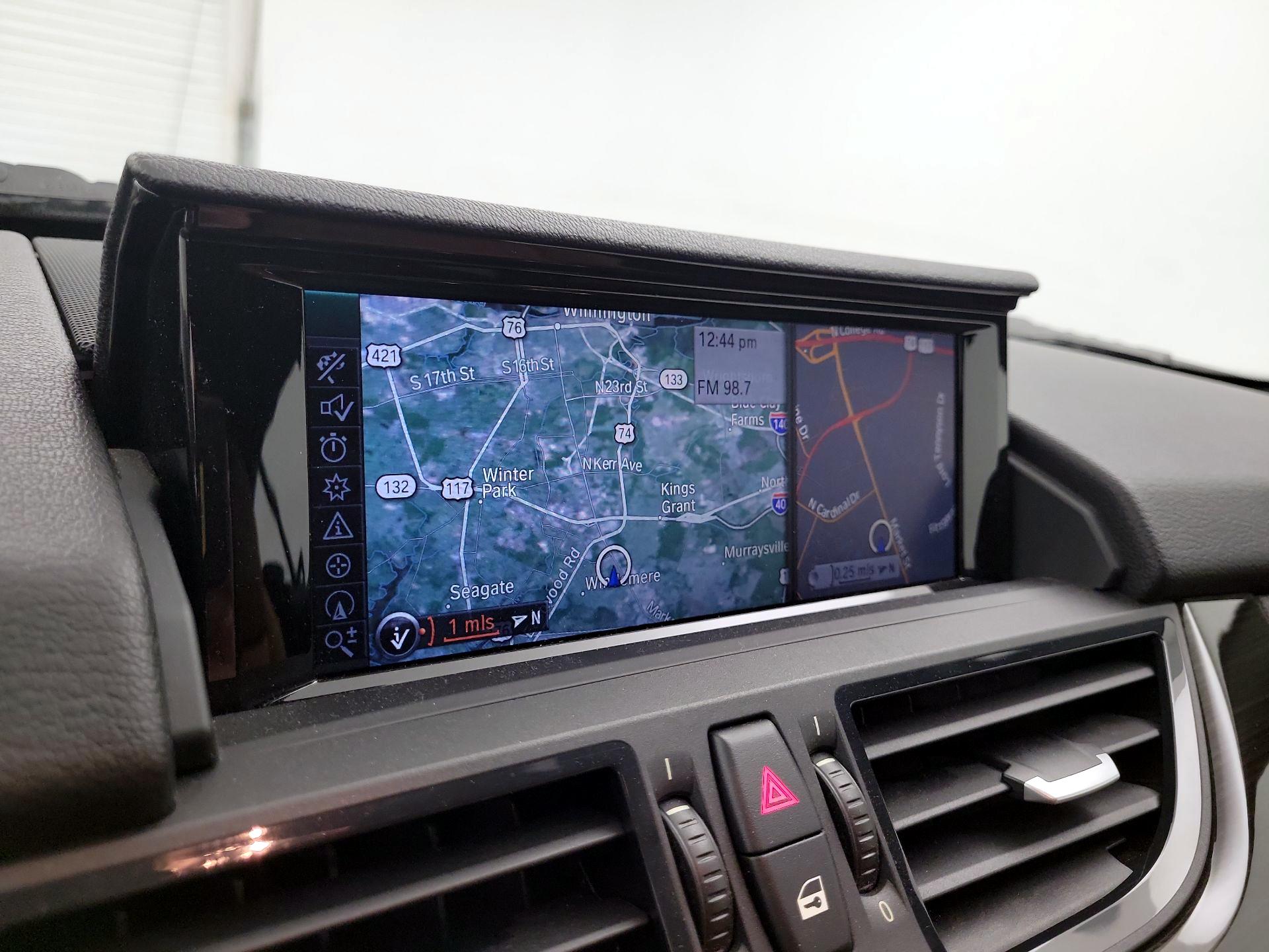 Thumbnail: 2015 BMW Z4 - 14