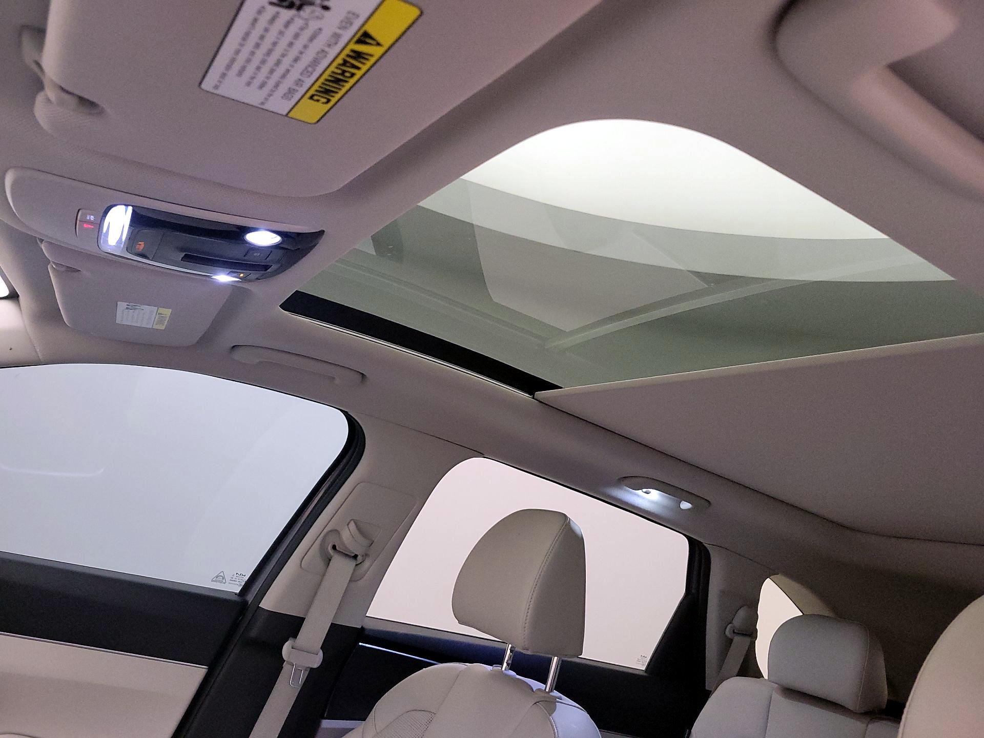 Thumbnail: 2025 Kia Sorento - 19