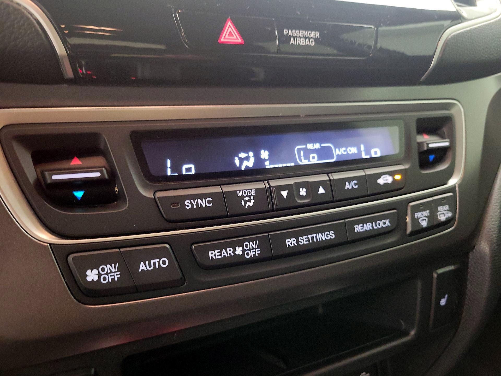 Thumbnail: 2021 Honda Pilot - 16