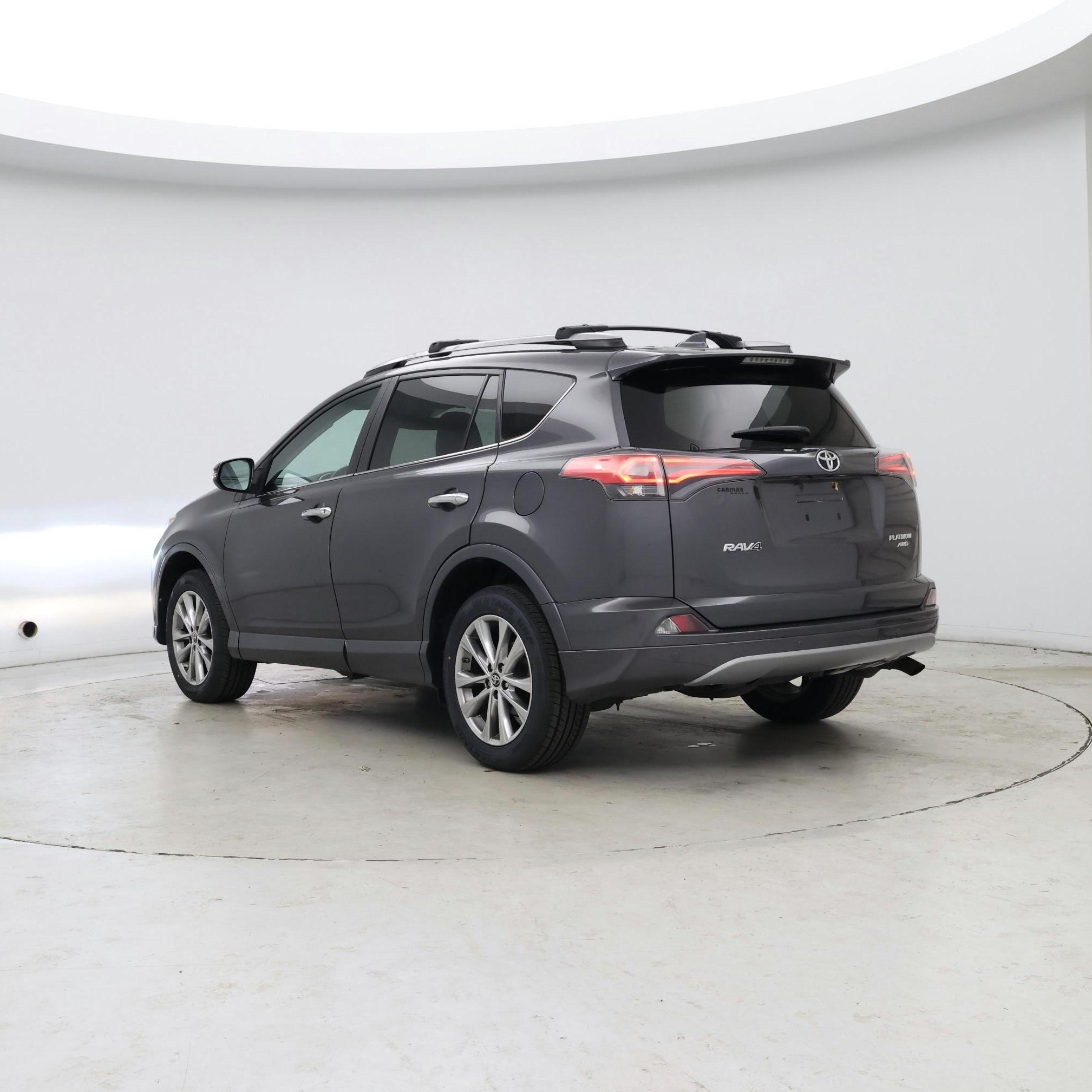 Thumbnail: 2017 Toyota RAV4 - 2