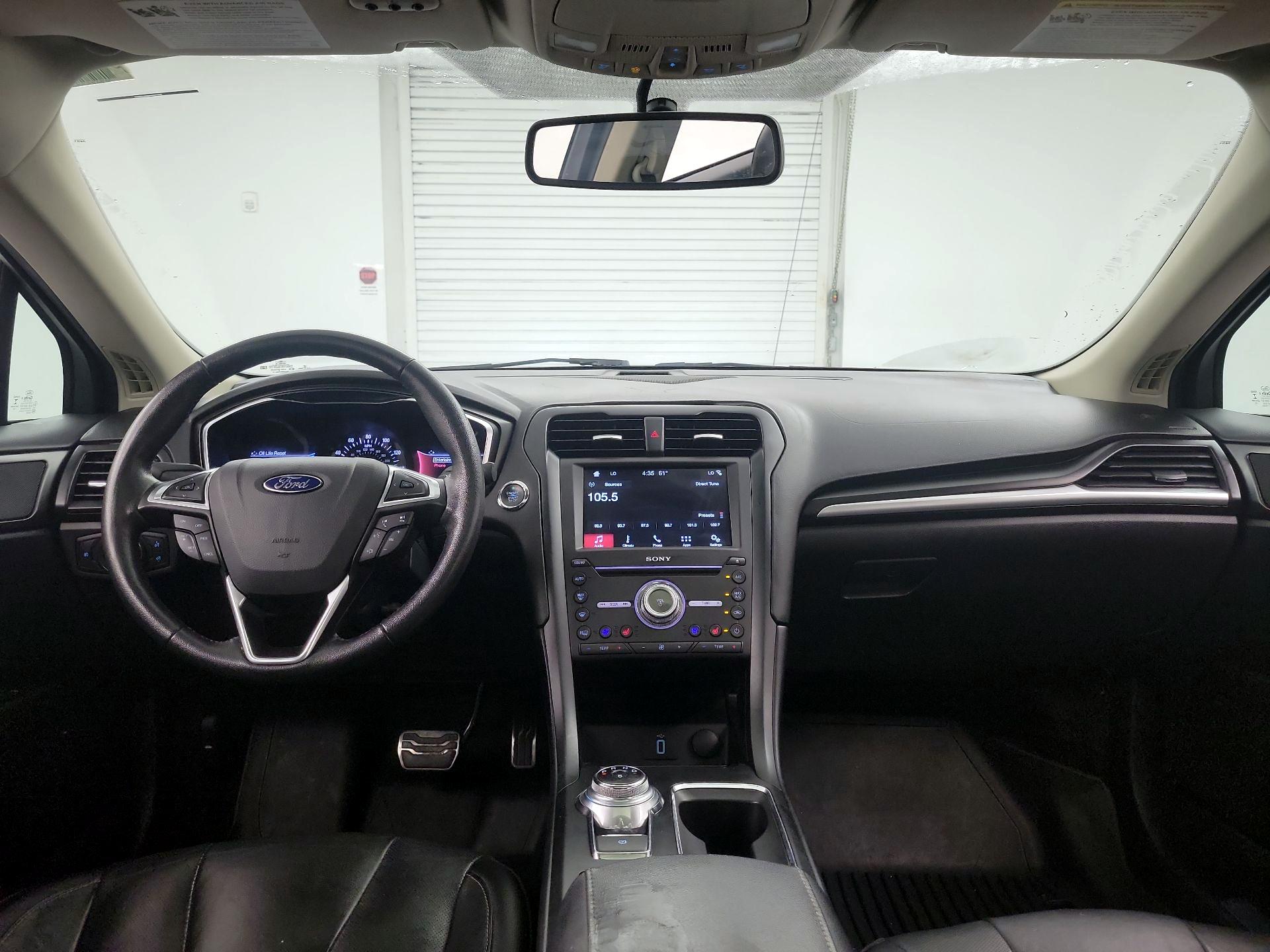 Thumbnail: 2017 Ford Fusion - 9