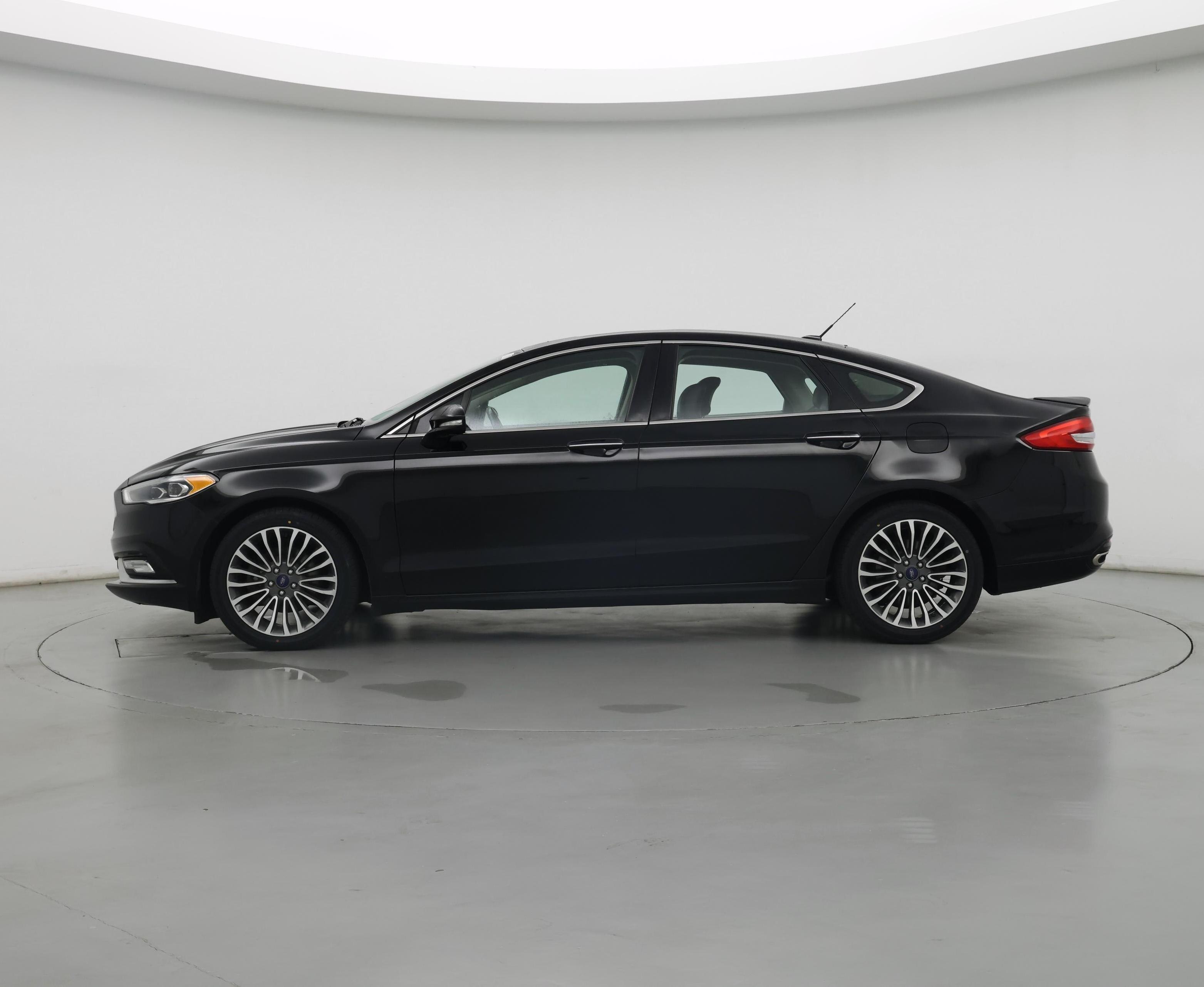 Thumbnail: 2017 Ford Fusion - 3