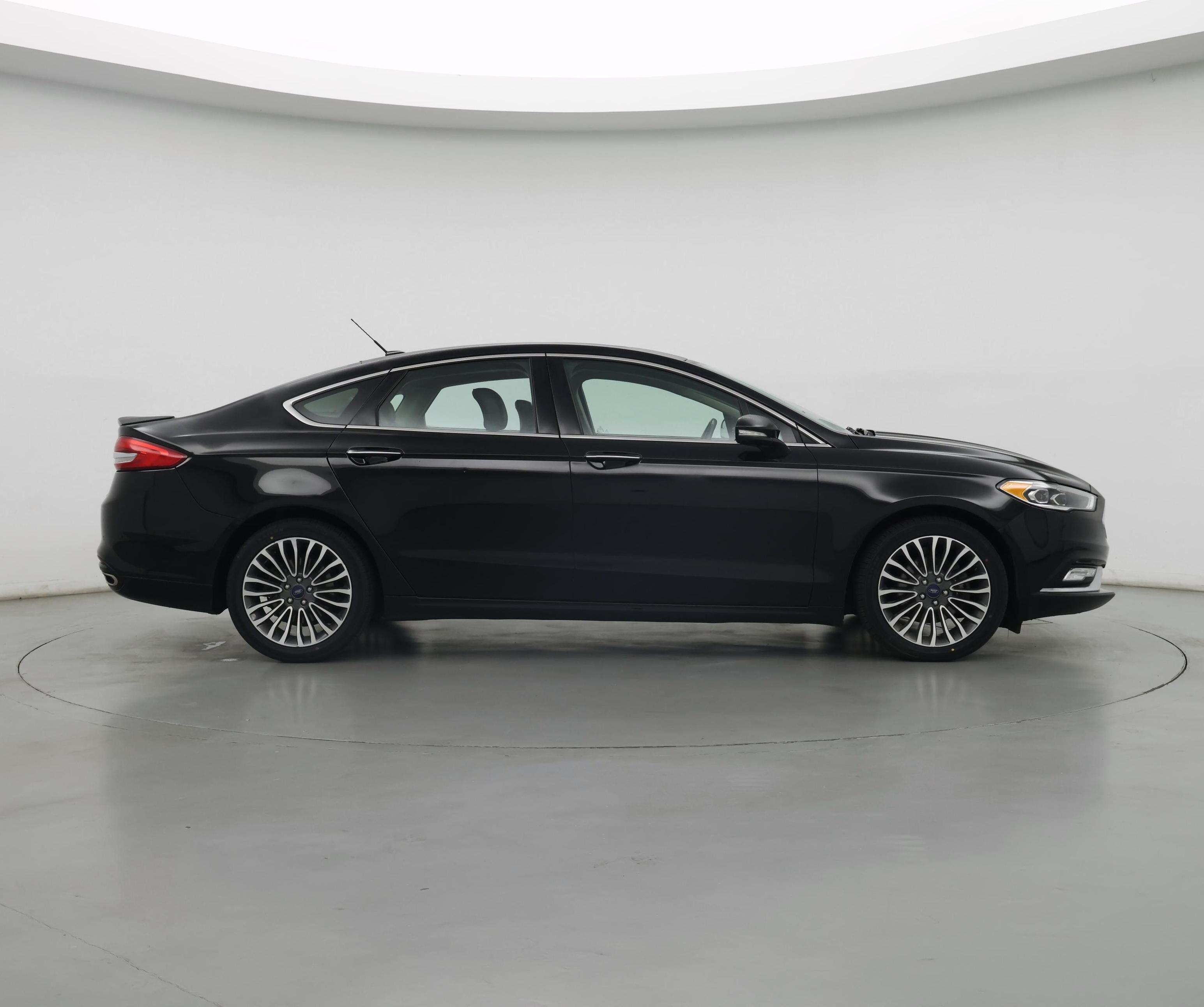 Thumbnail: 2017 Ford Fusion - 7