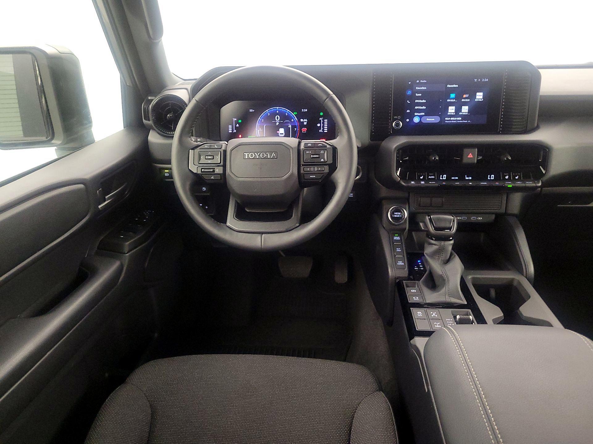 Thumbnail: 2025 Toyota Land Cruiser - 10