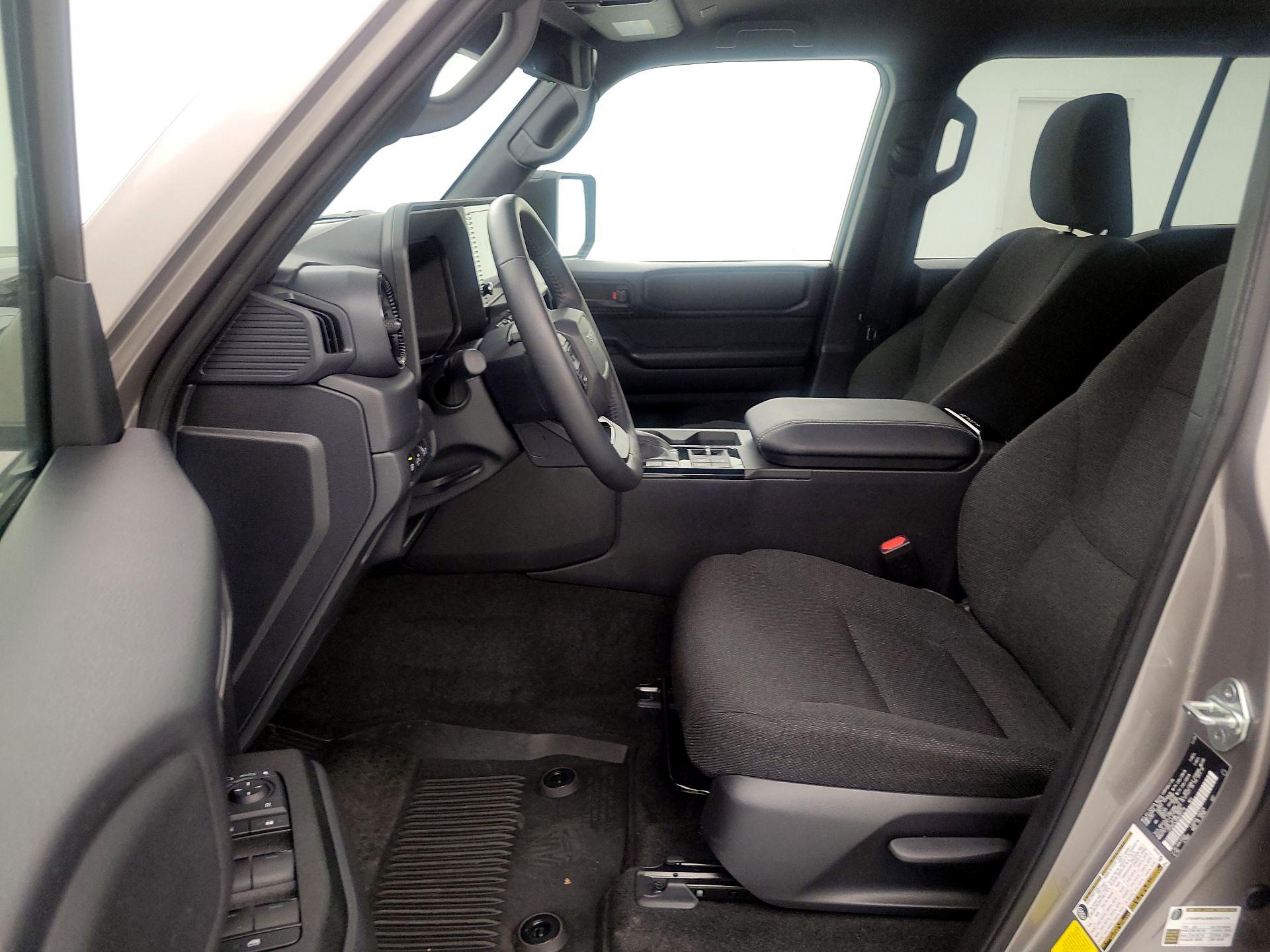 Thumbnail: 2025 Toyota Land Cruiser - 11