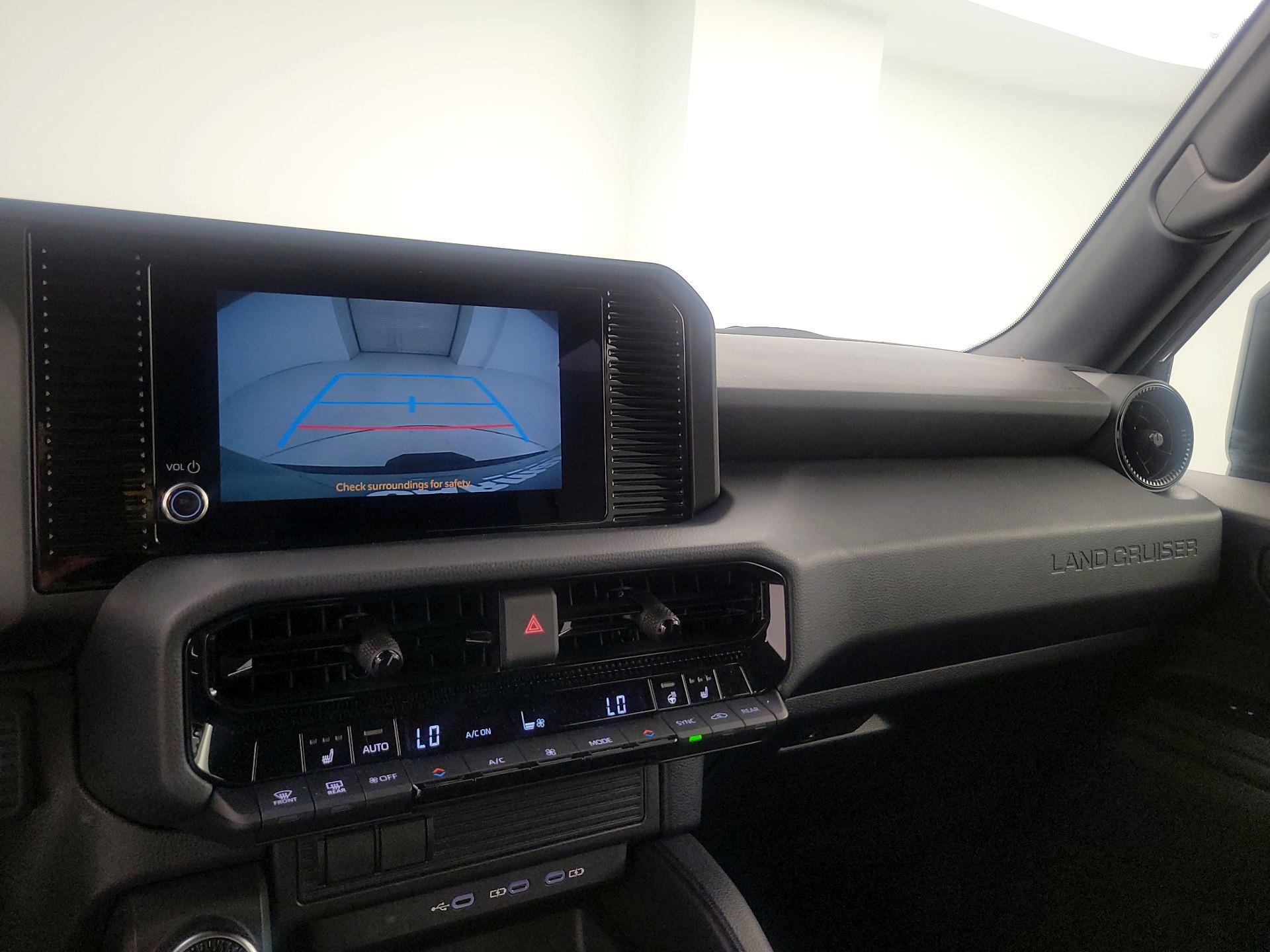 Thumbnail: 2025 Toyota Land Cruiser - 14