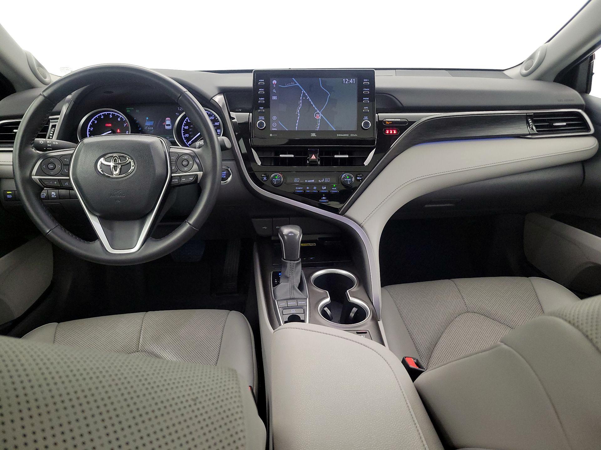 Thumbnail: 2023 Toyota Camry - 9