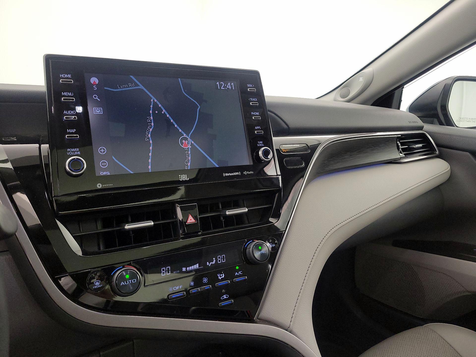 Thumbnail: 2023 Toyota Camry - 14