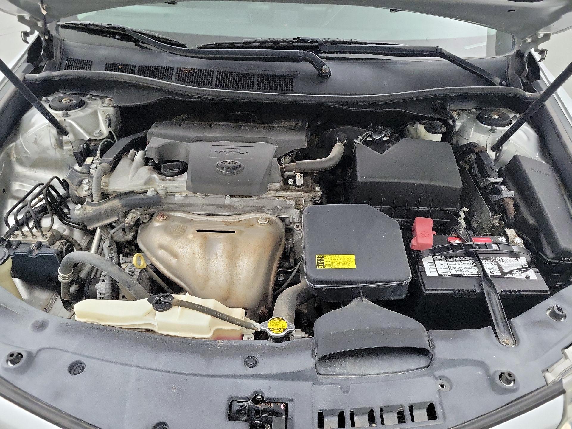 Thumbnail: 2014 Toyota Camry - 20