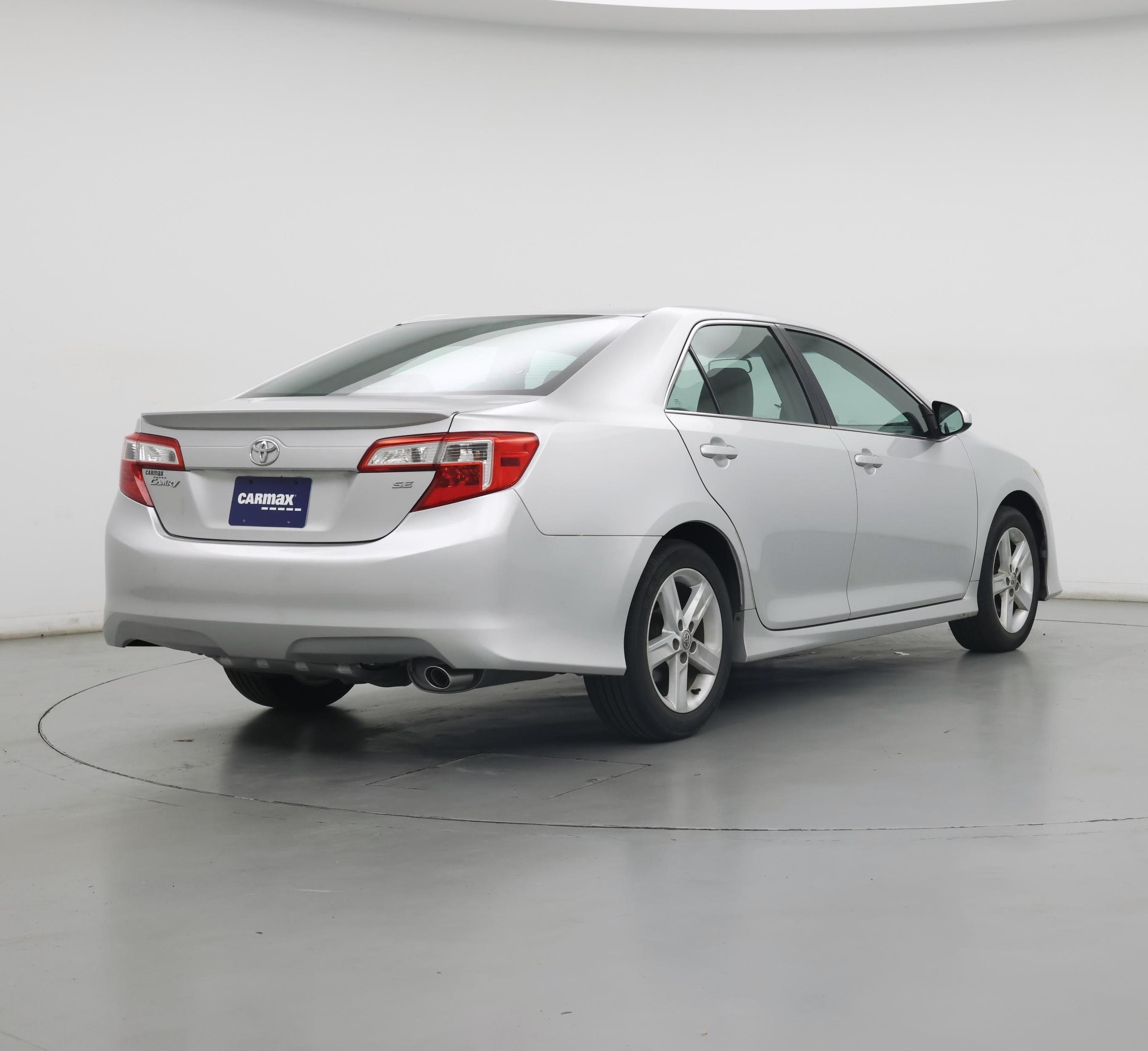 Thumbnail: 2014 Toyota Camry - 8