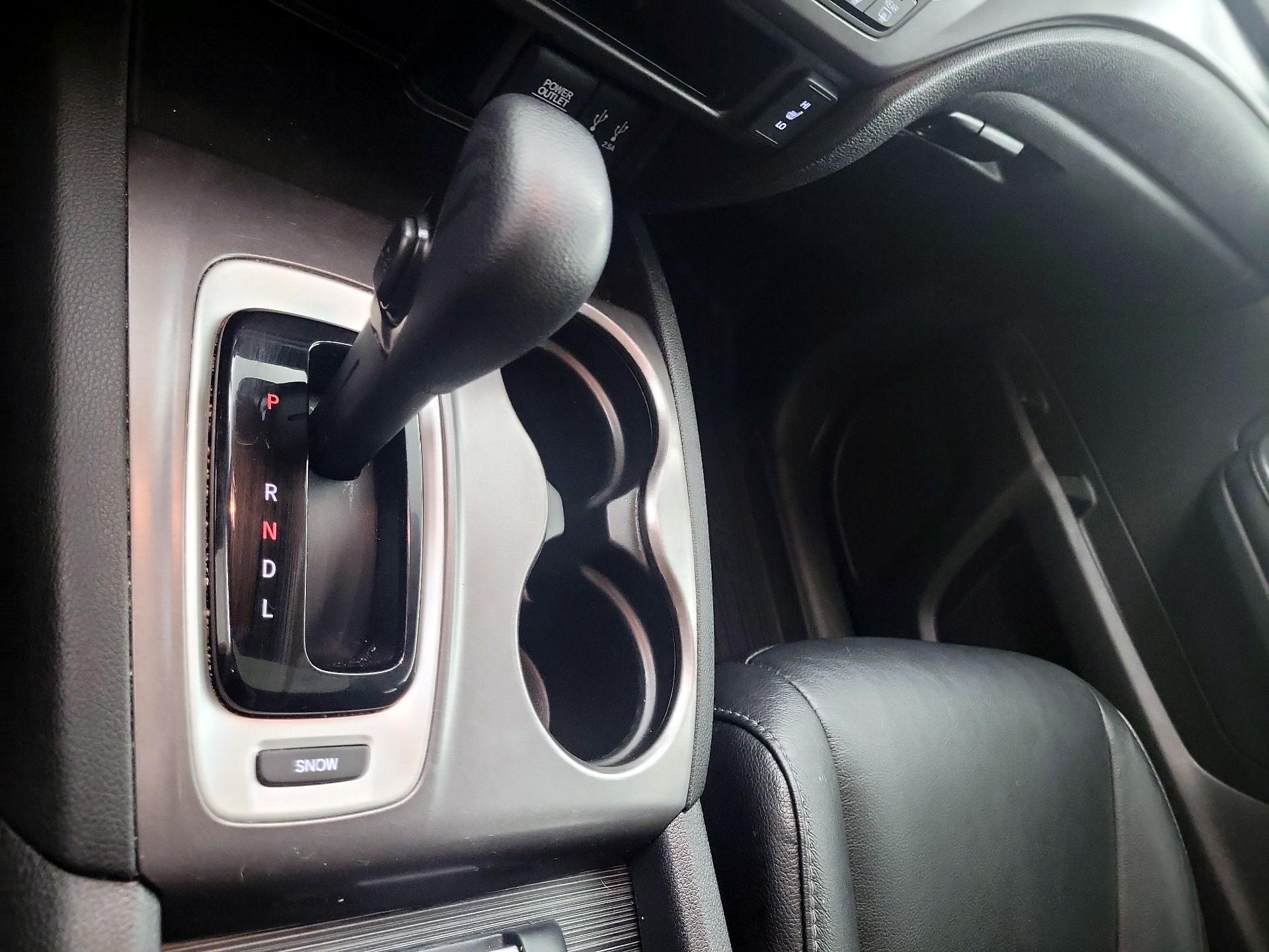 Thumbnail: 2016 Honda Pilot - 17