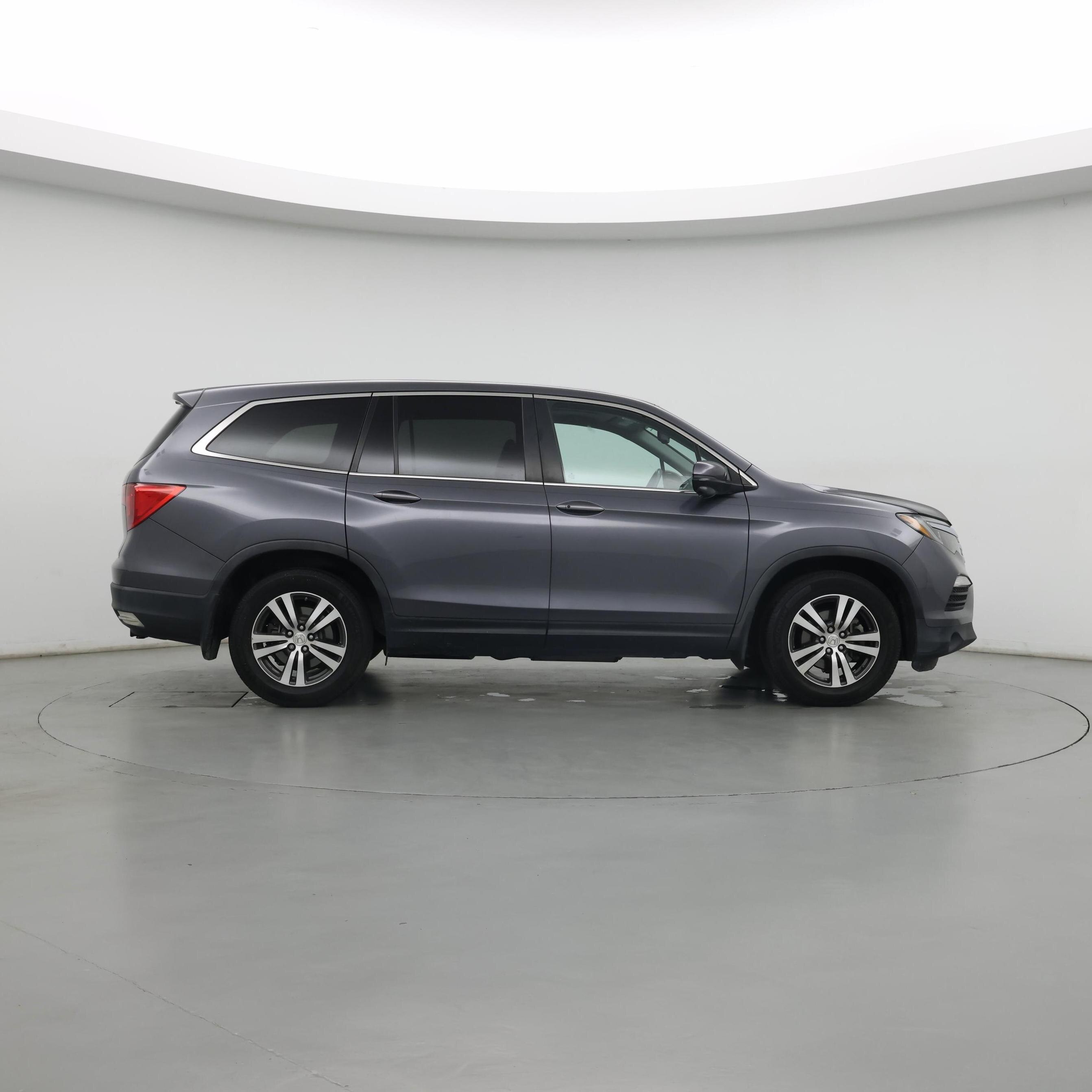 Thumbnail: 2016 Honda Pilot - 7