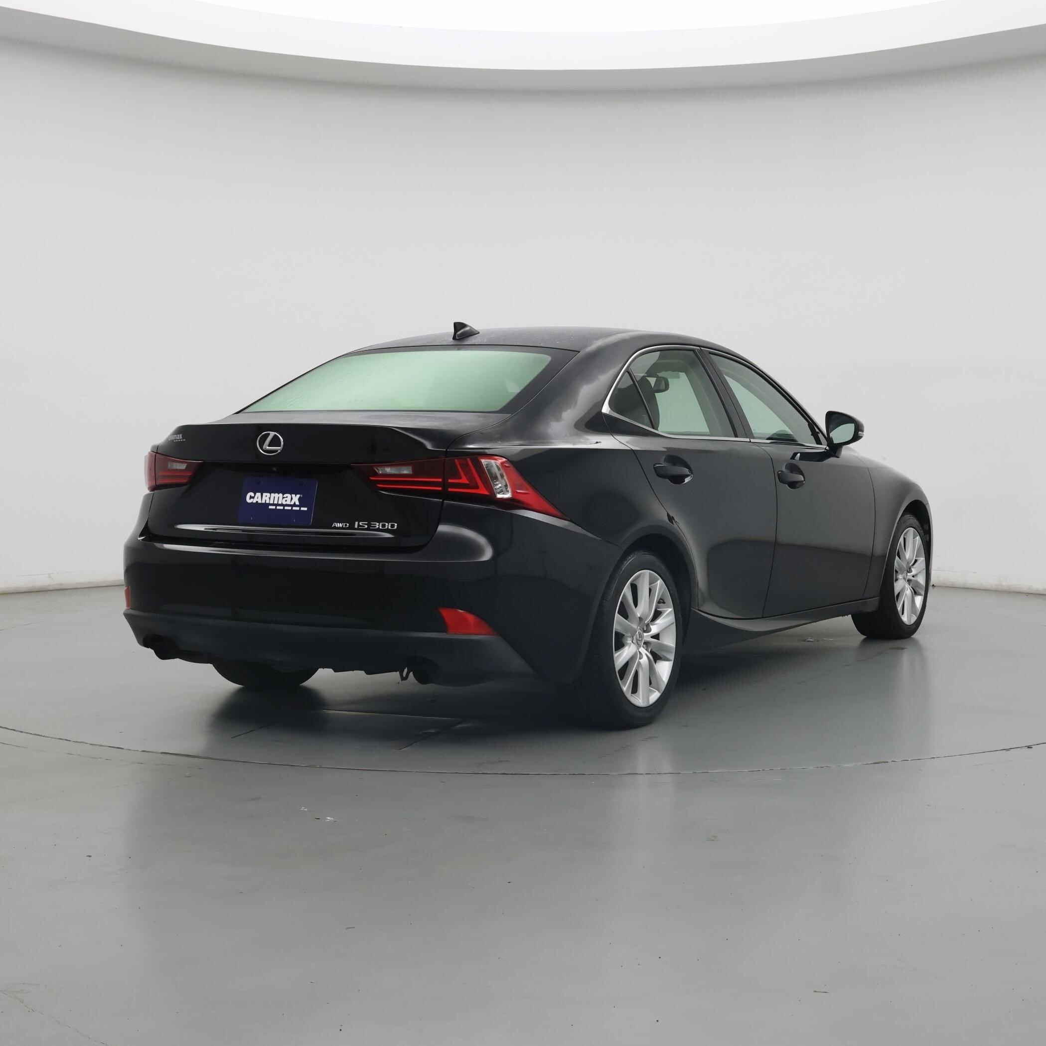 Thumbnail: 2016 Lexus IS - 8
