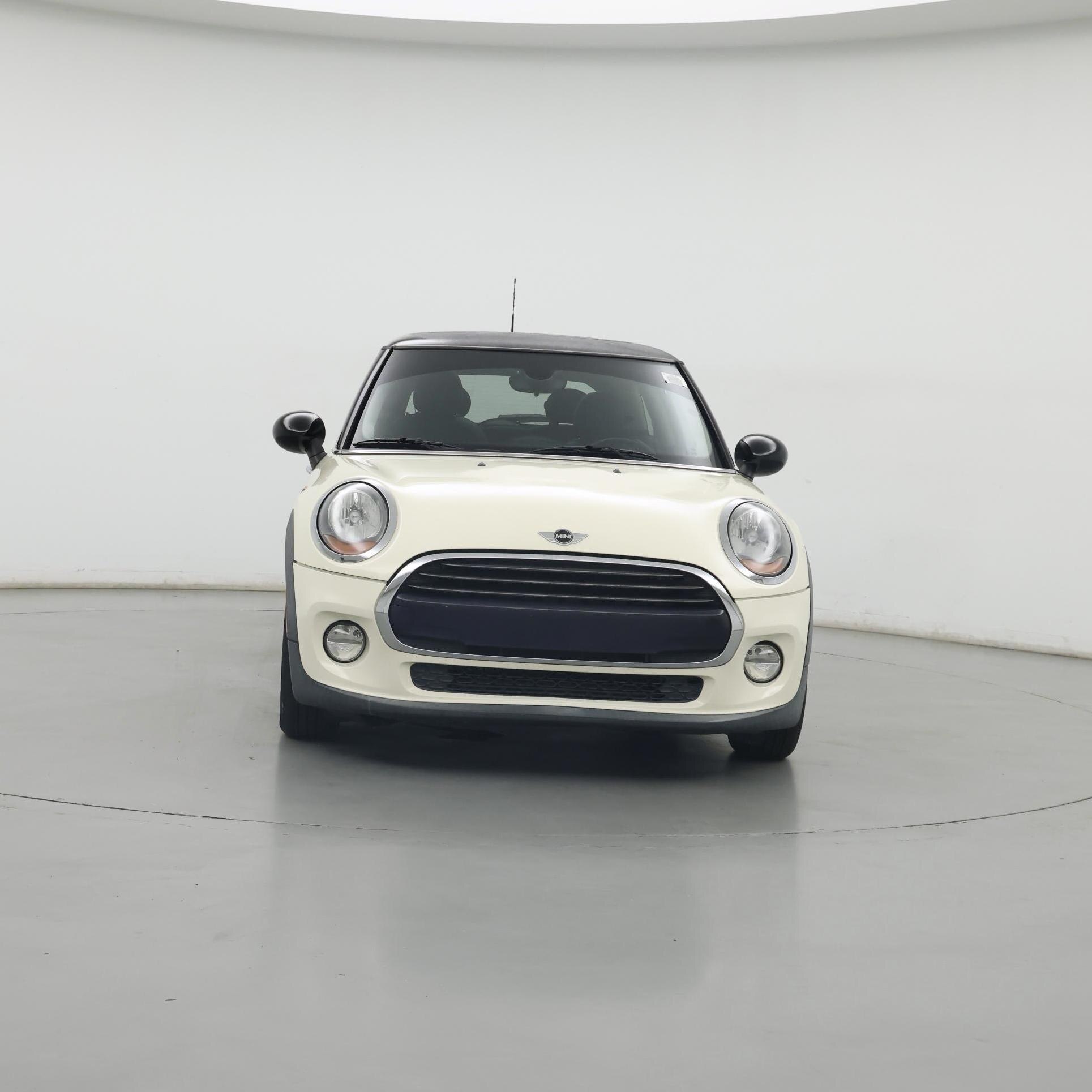 Thumbnail: 2016 MINI Cooper Hardtop - 5