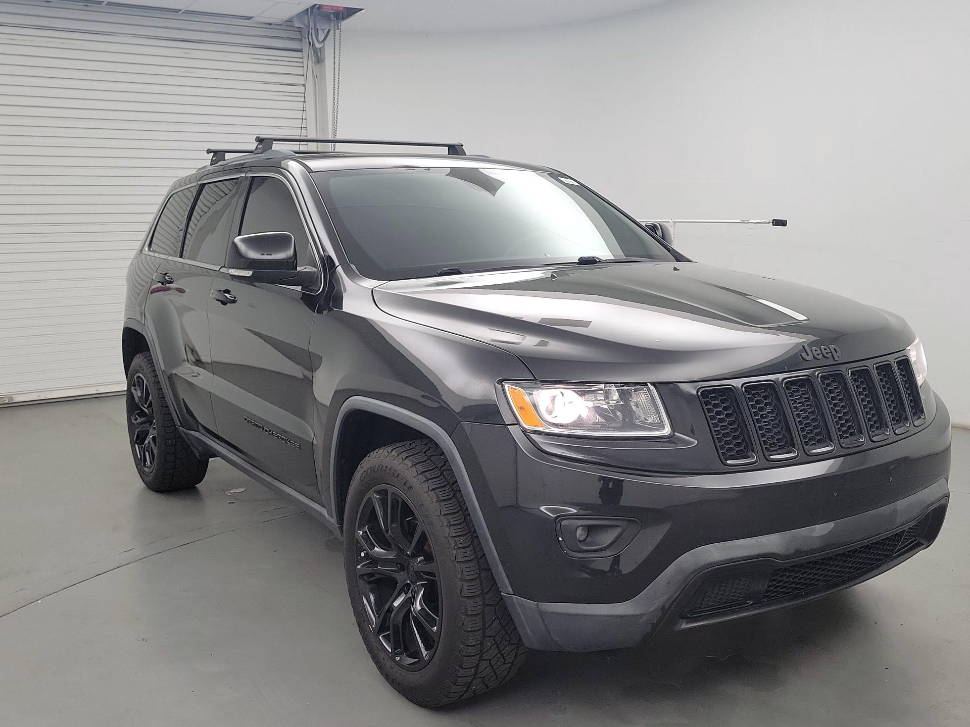 Thumbnail: 2015 Jeep Grand Cherokee - 1