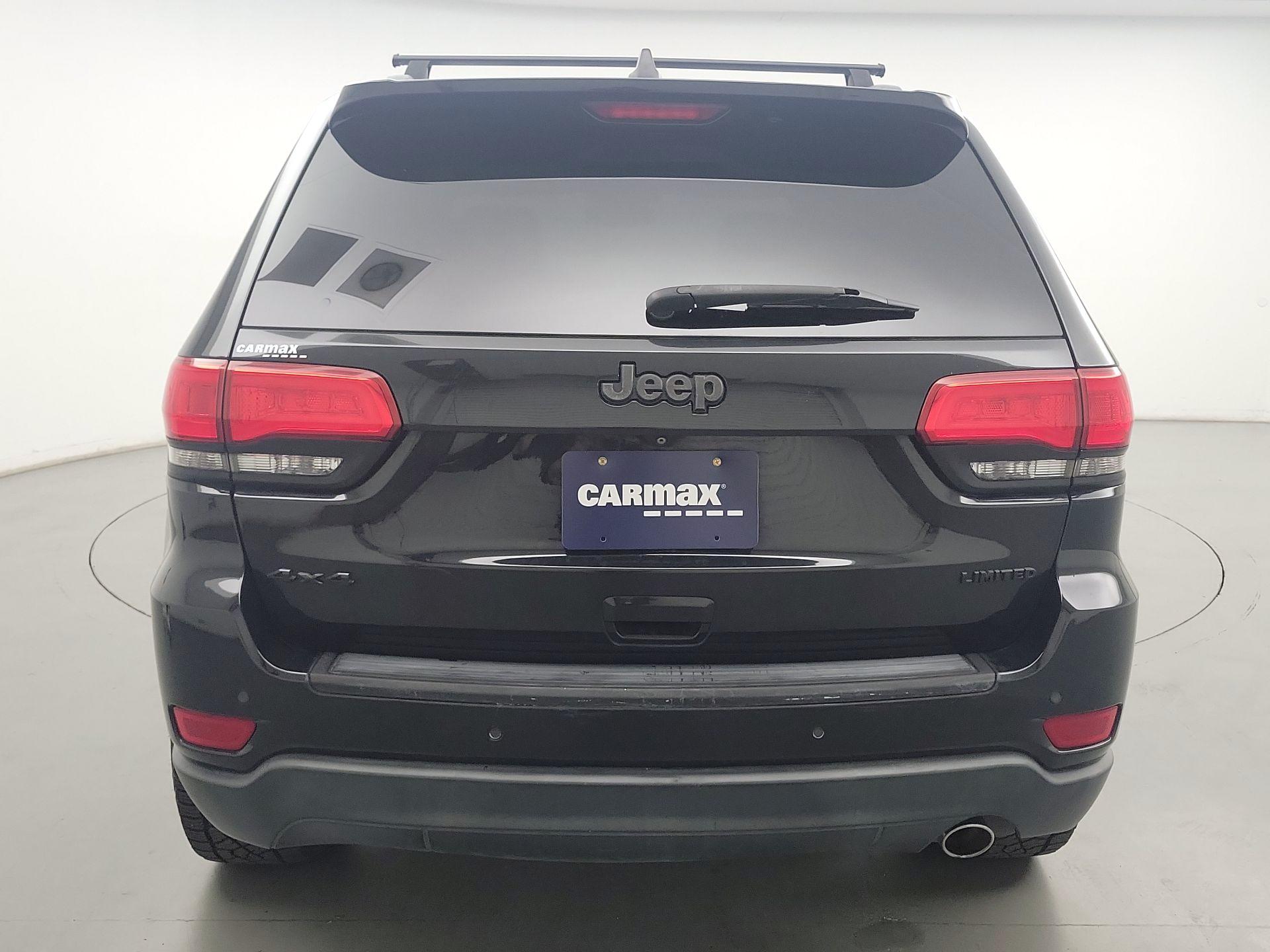 Thumbnail: 2015 Jeep Grand Cherokee - 6