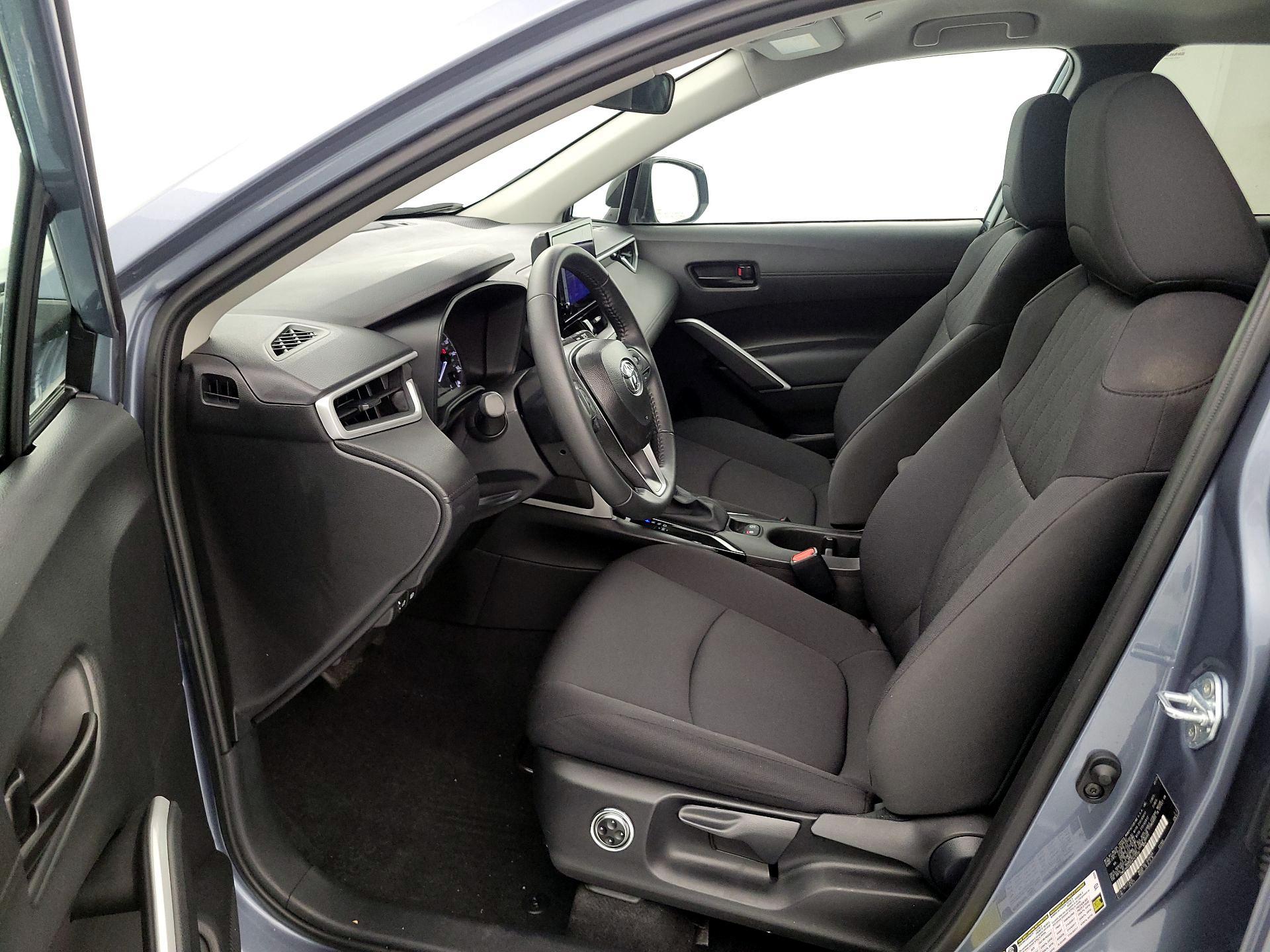 Thumbnail: 2025 Toyota Corolla Cross - 11