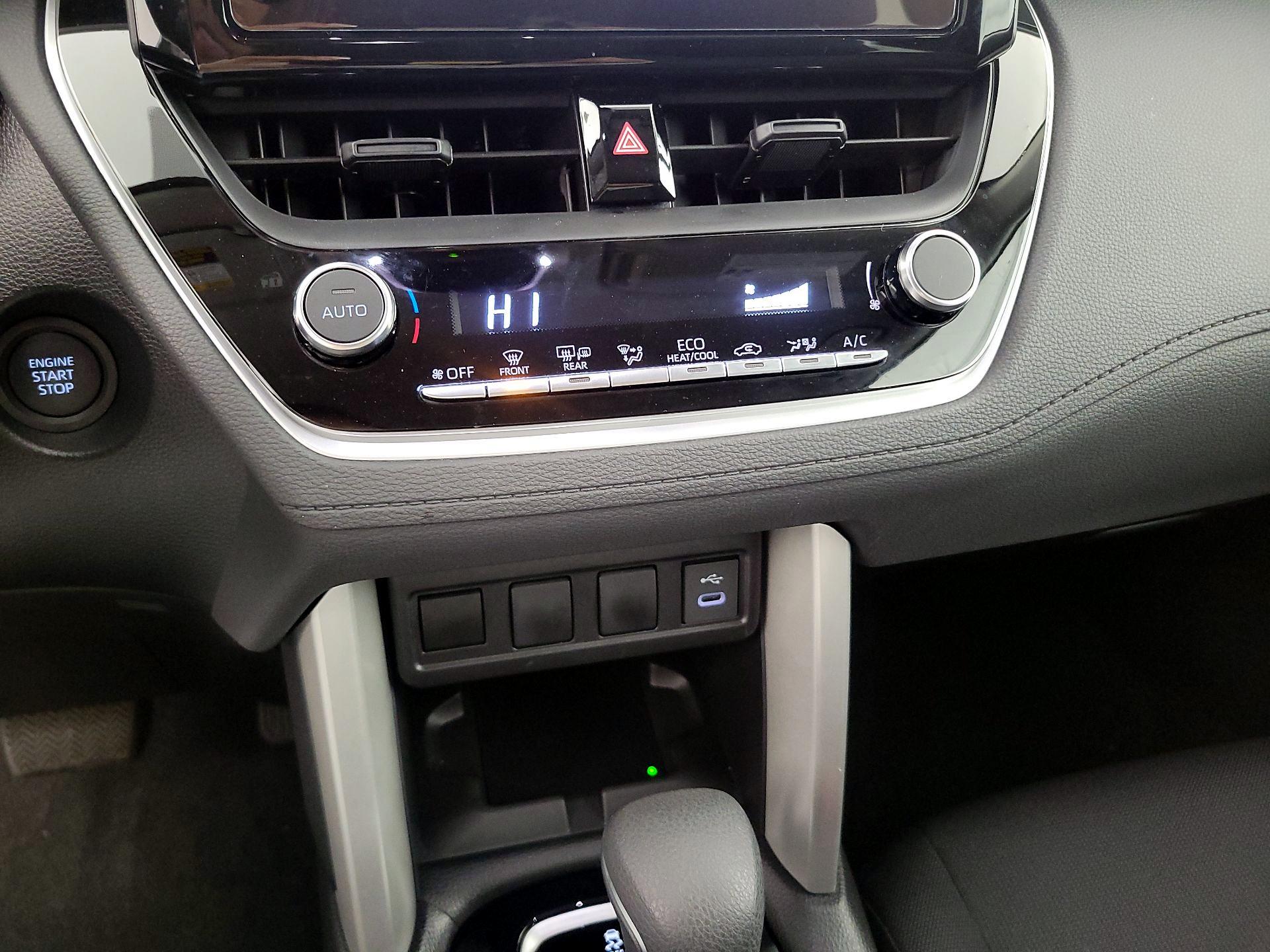 Thumbnail: 2025 Toyota Corolla Cross - 16