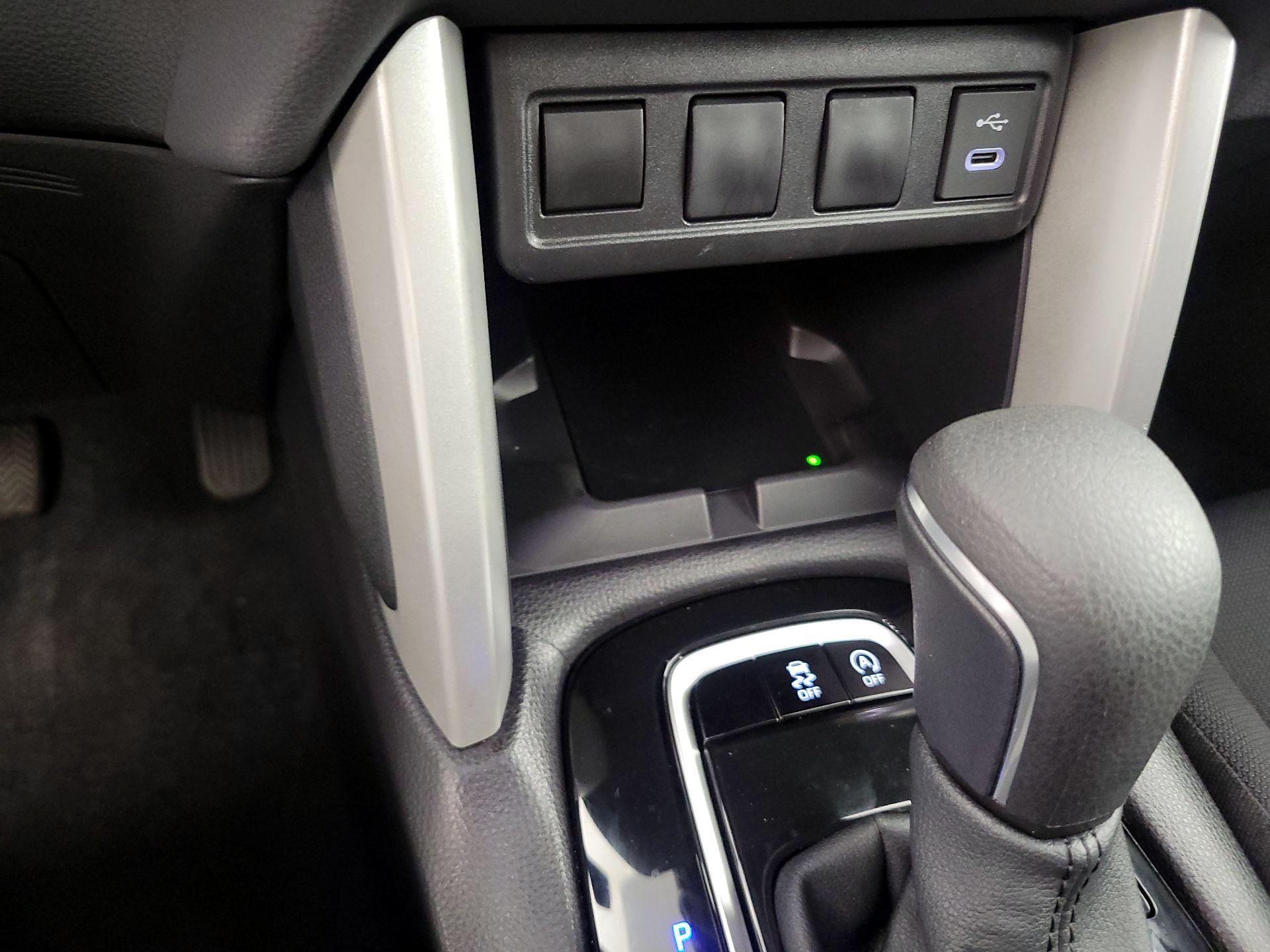 Thumbnail: 2025 Toyota Corolla Cross - 18