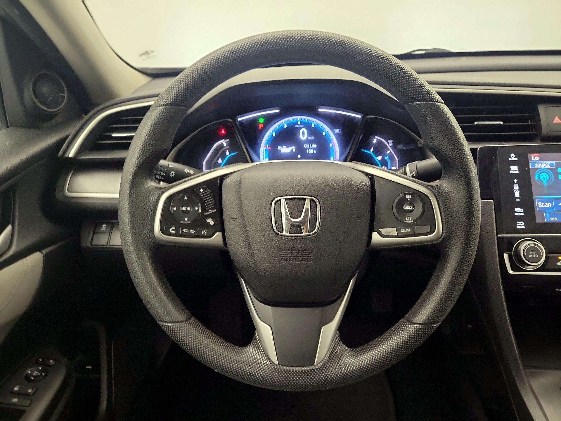 Thumbnail: 2017 Honda Civic - 10