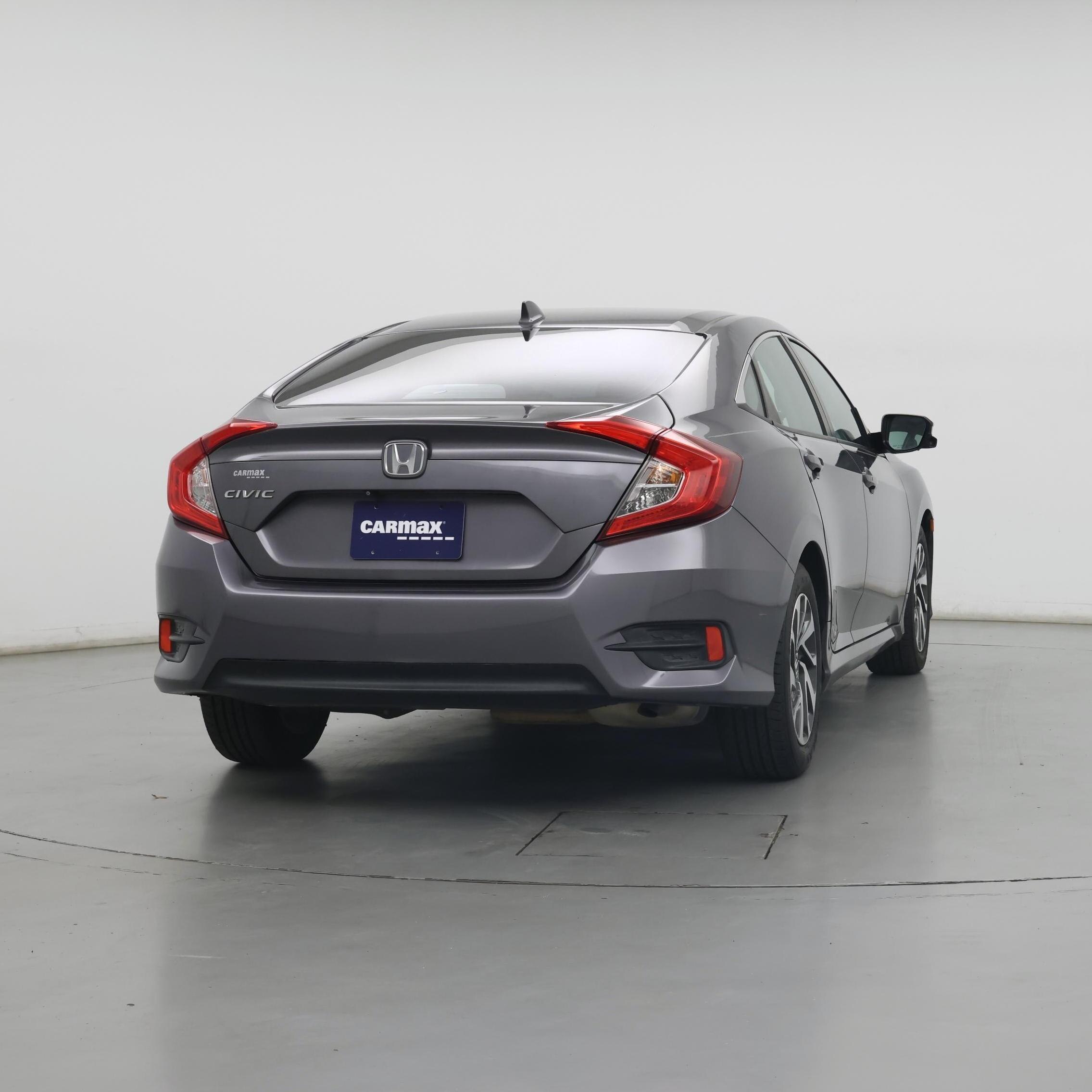 Thumbnail: 2017 Honda Civic - 2