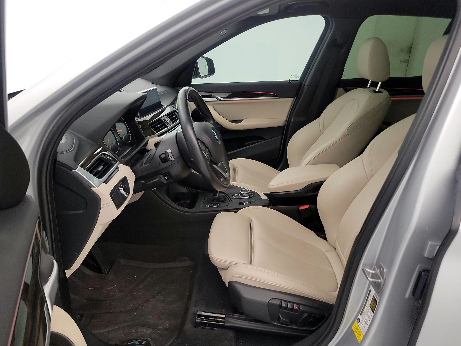 Thumbnail: 2021 BMW X1 - 11