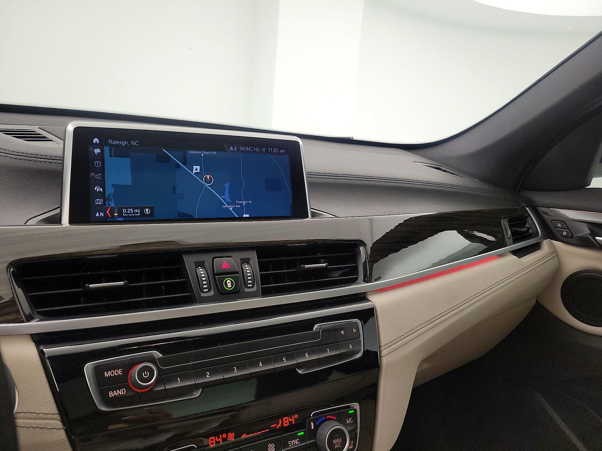 Thumbnail: 2021 BMW X1 - 14